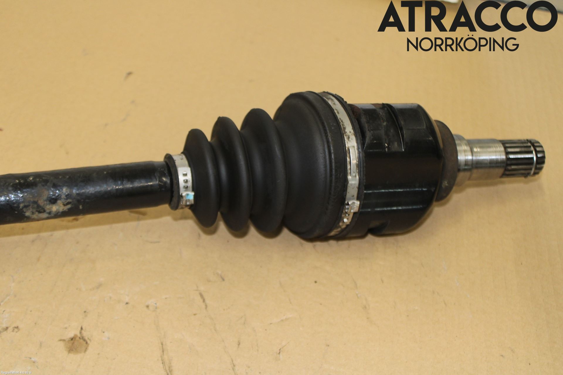 Toyota AVENSIS 07-08 Drivaxel Fram Höger