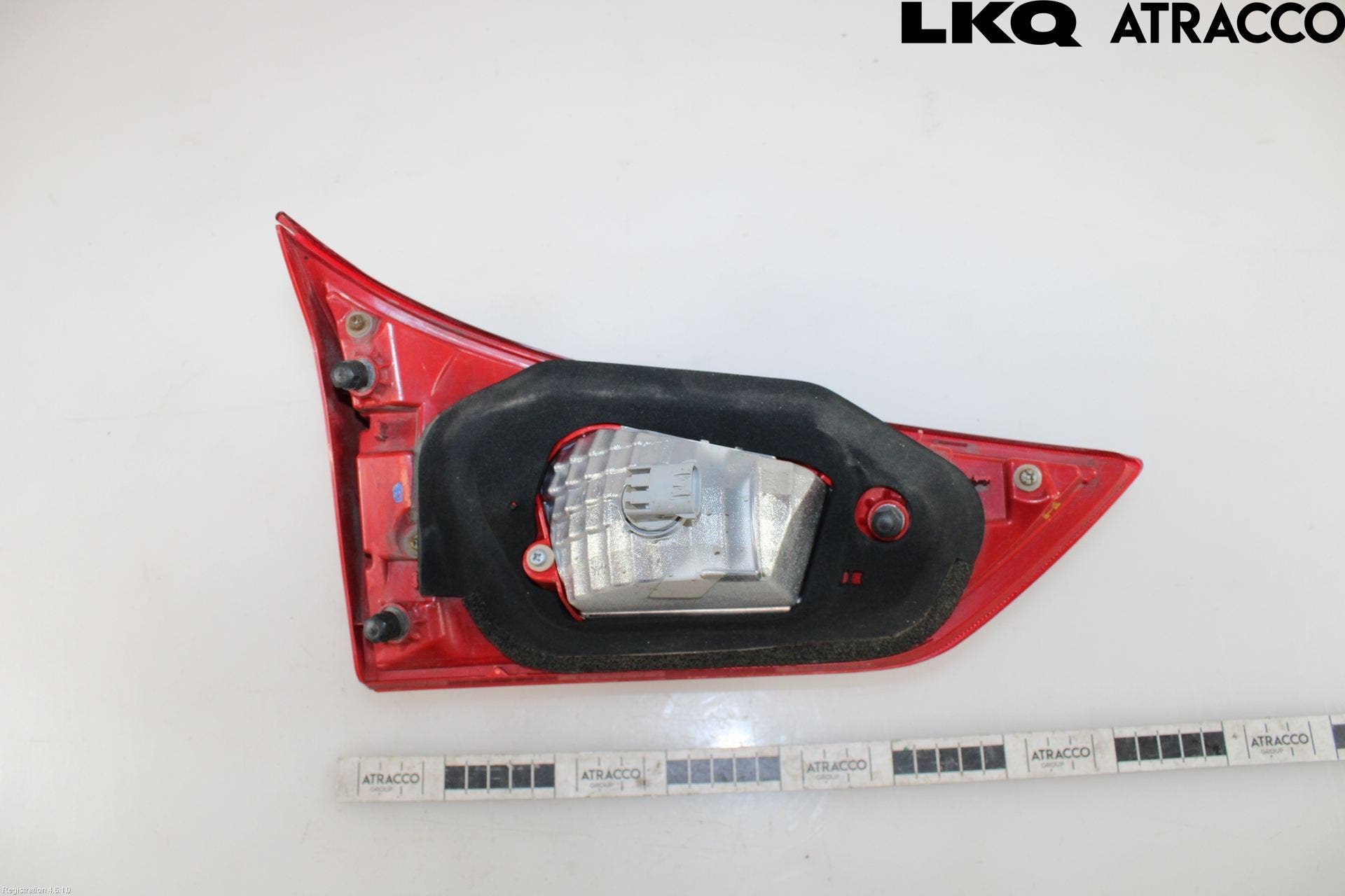 Toyota AURIS 13-19 Bakljus Lucka Hö