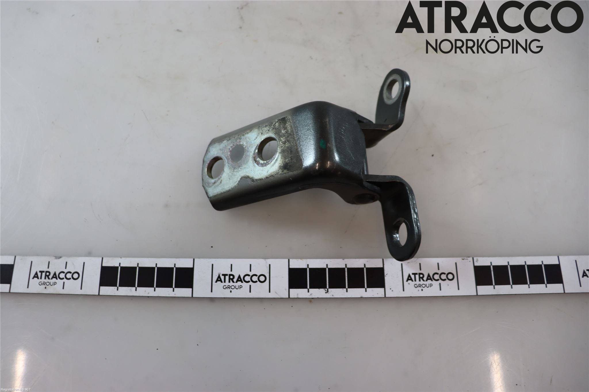 Toyota COROLLA VERSO 04-07 Dörrgångjärn