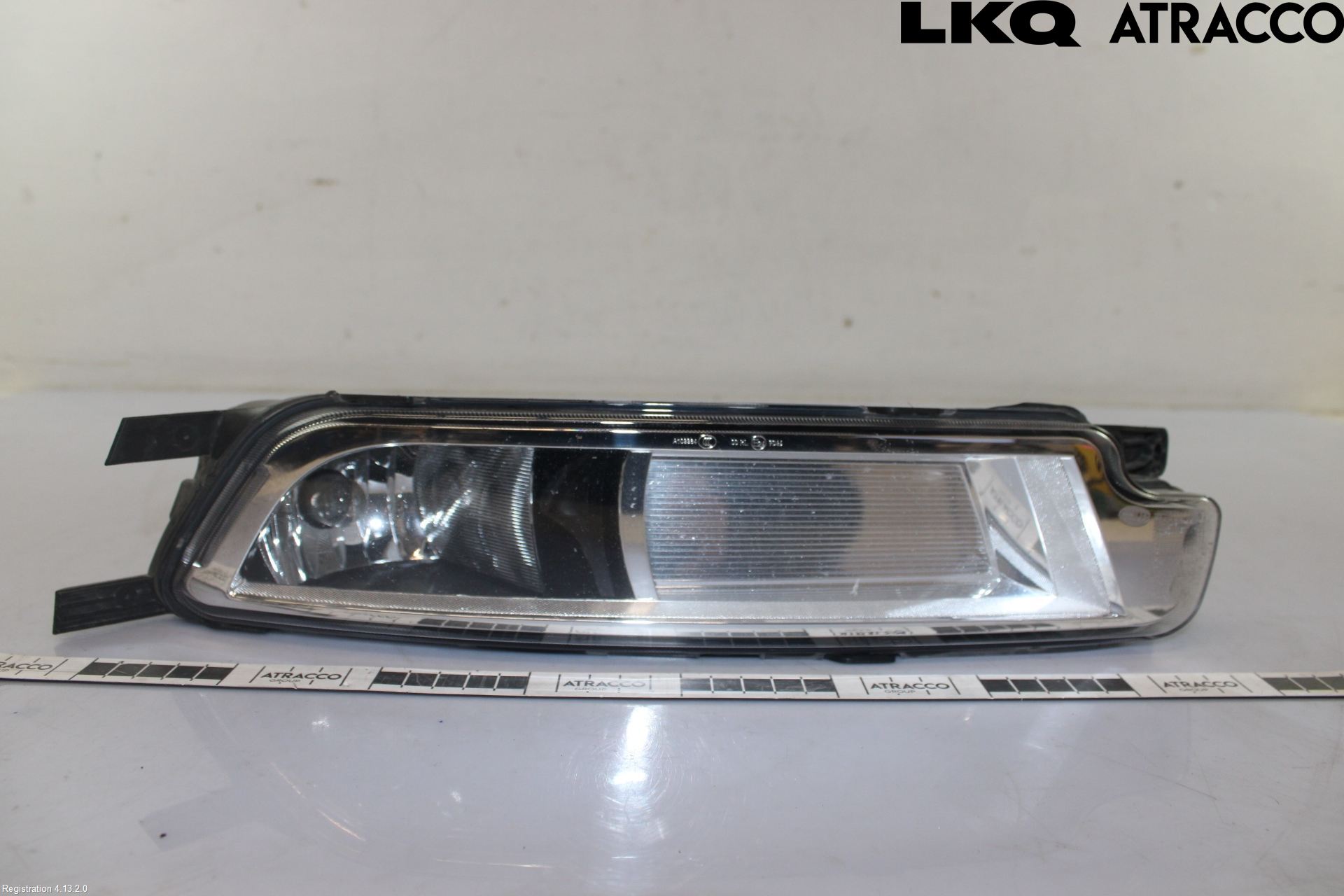 Volkswagen VW PASSAT 15-19 Dimljus-Varselljus Fram