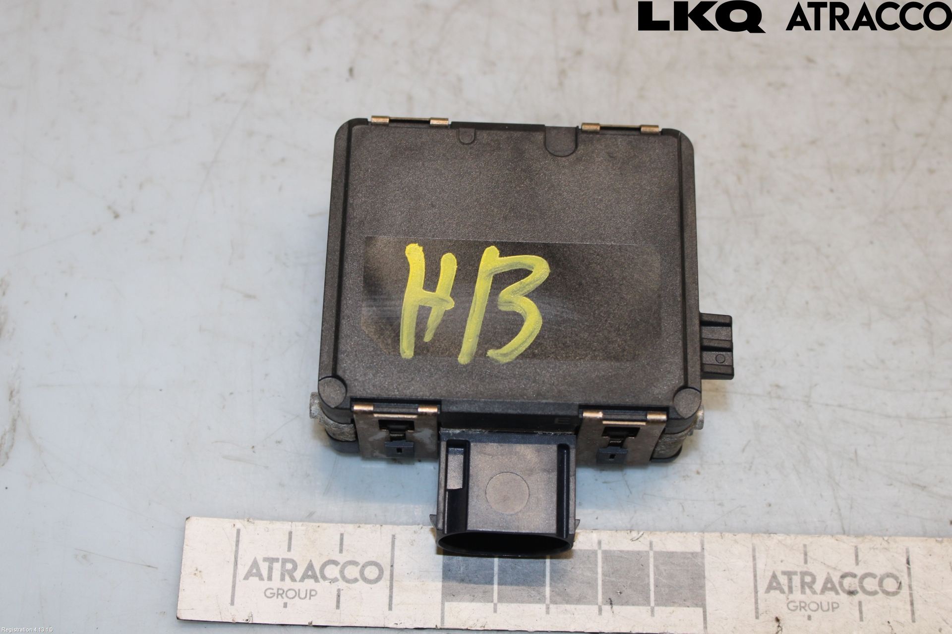 Volkswagen VW TOURAN 16- Sensor Aktivt Kollisionsskydd
