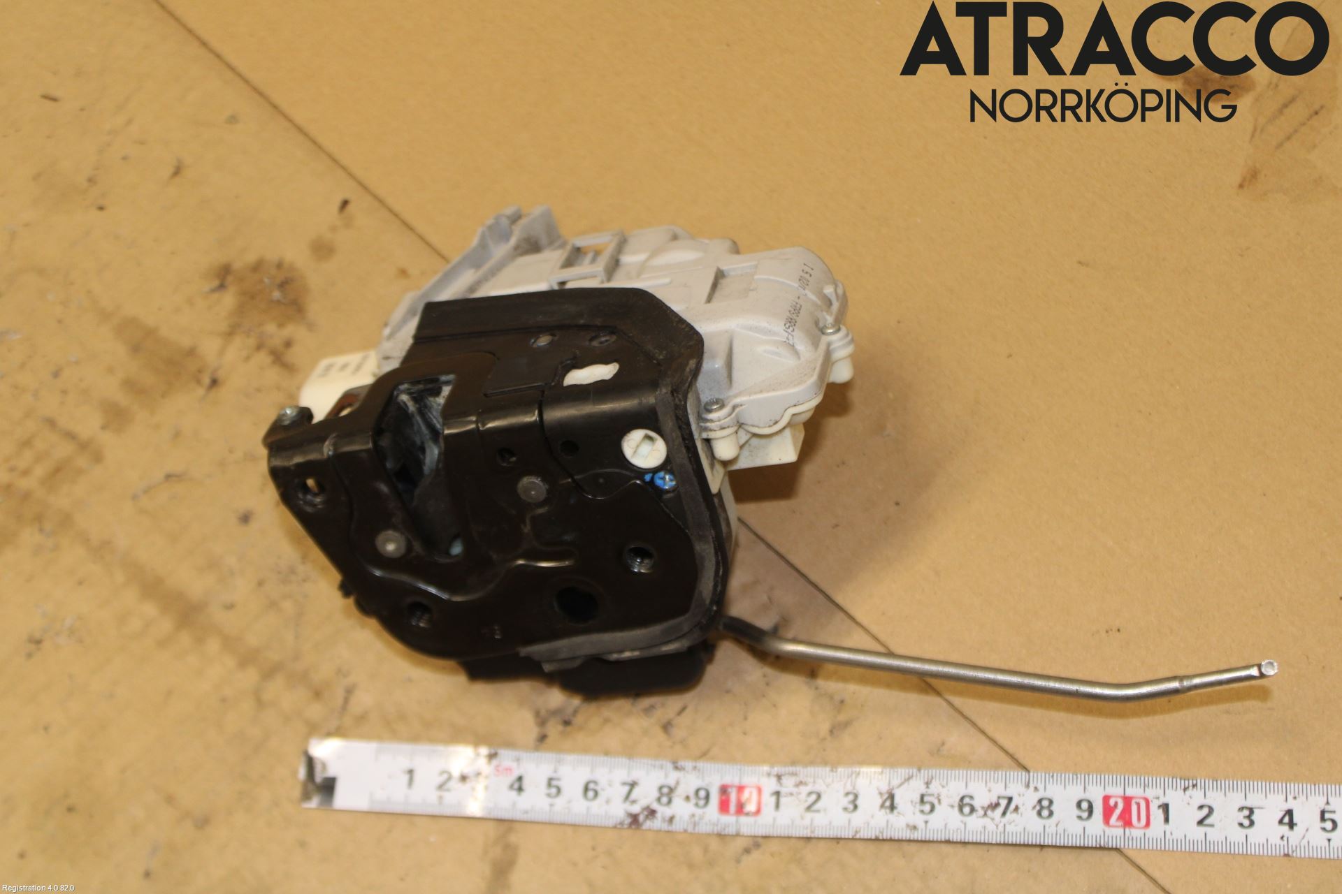 Audi A4/S4 05-07 Låskista-Dörrlås