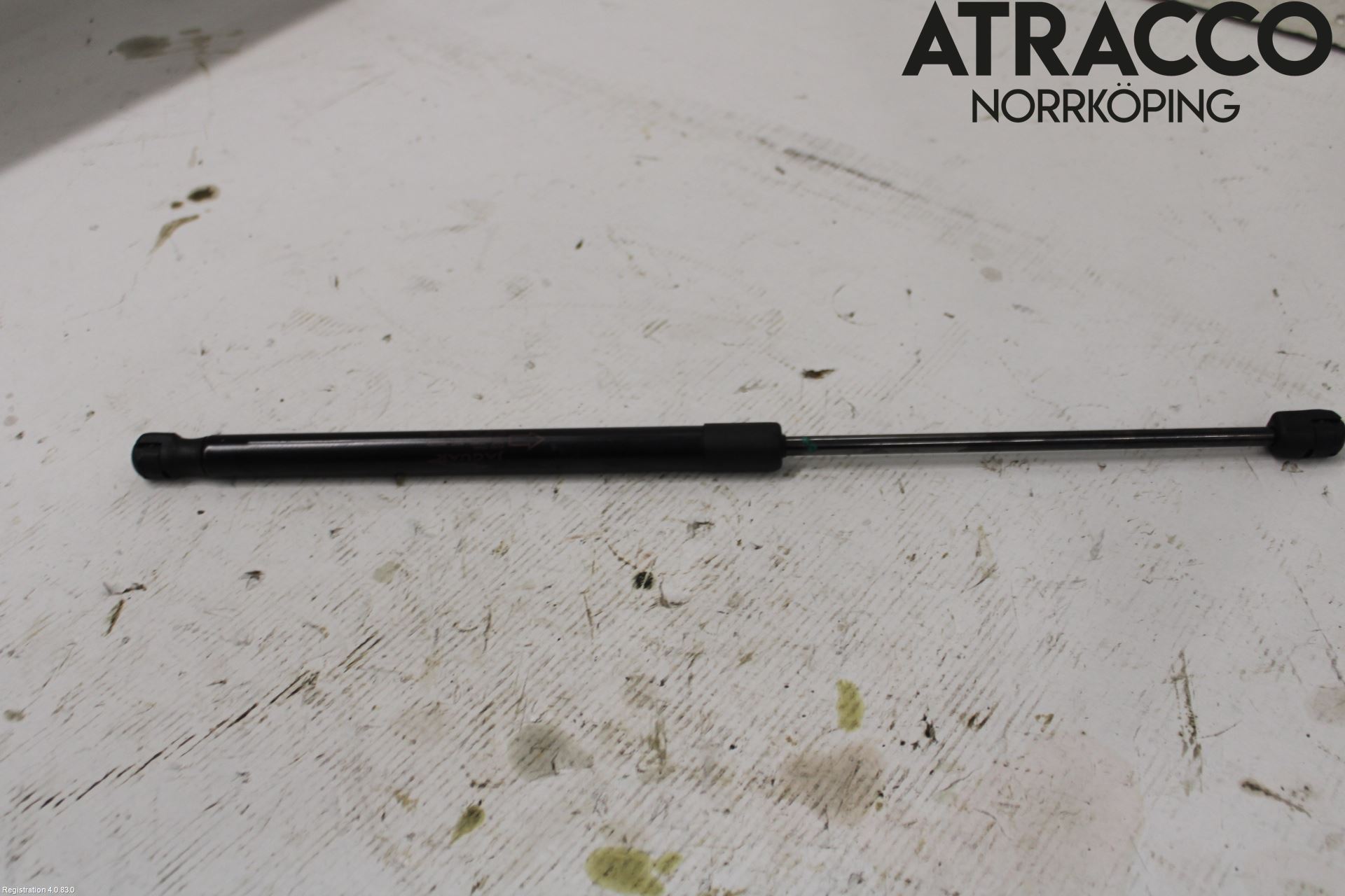 Jaguar I-PACE 18- Gasfjäder Motorhuv