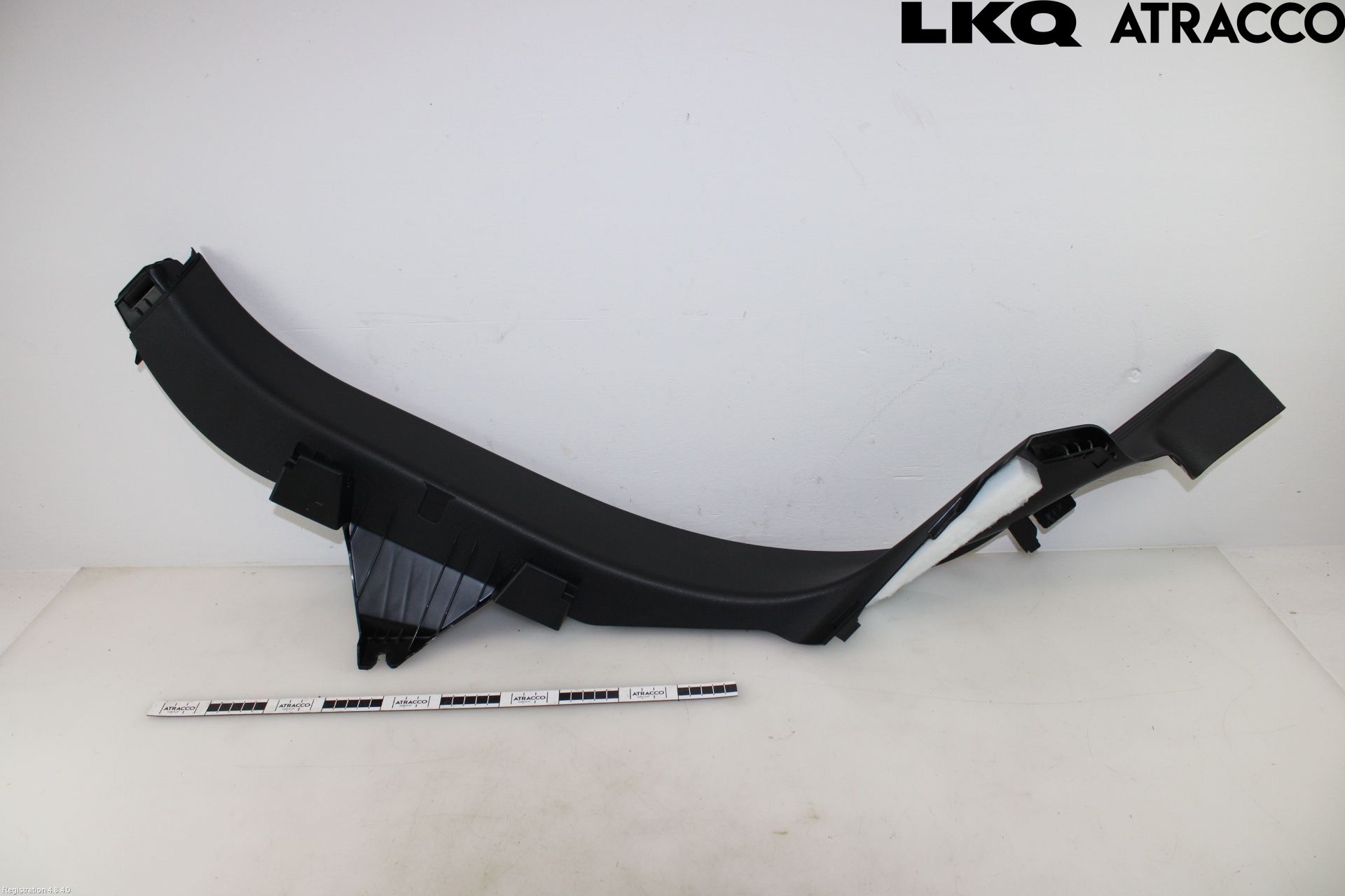 Mercedes-Benz MB EQE (V295) 22- Inr Plastd A-B-C Stolpe