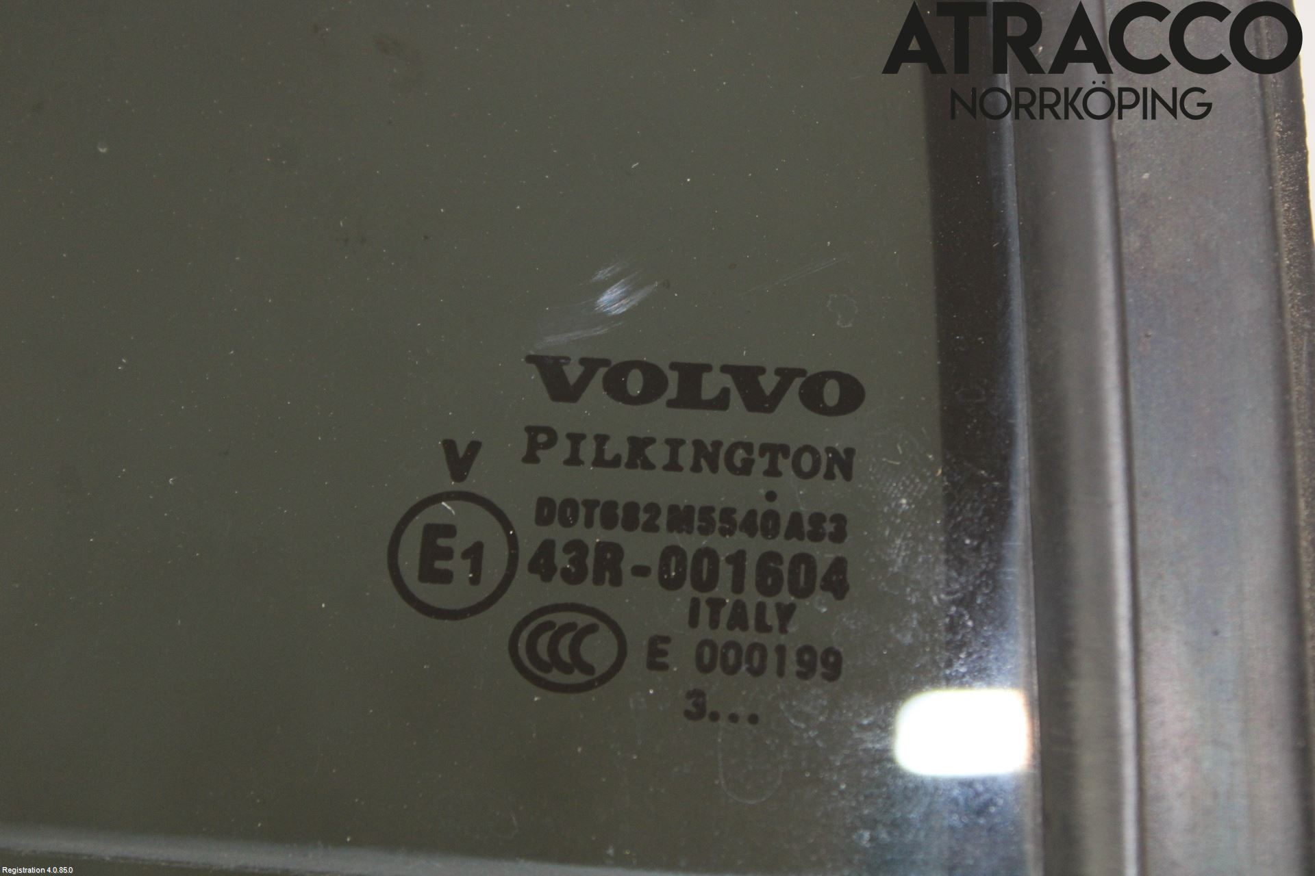 Volvo XC90 03-06 Dörruta Bak Lilla Vä