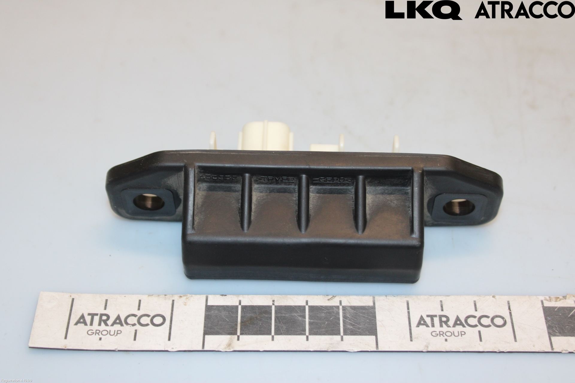 Toyota YARIS CROSS XP21 21- Bakluckehandtag