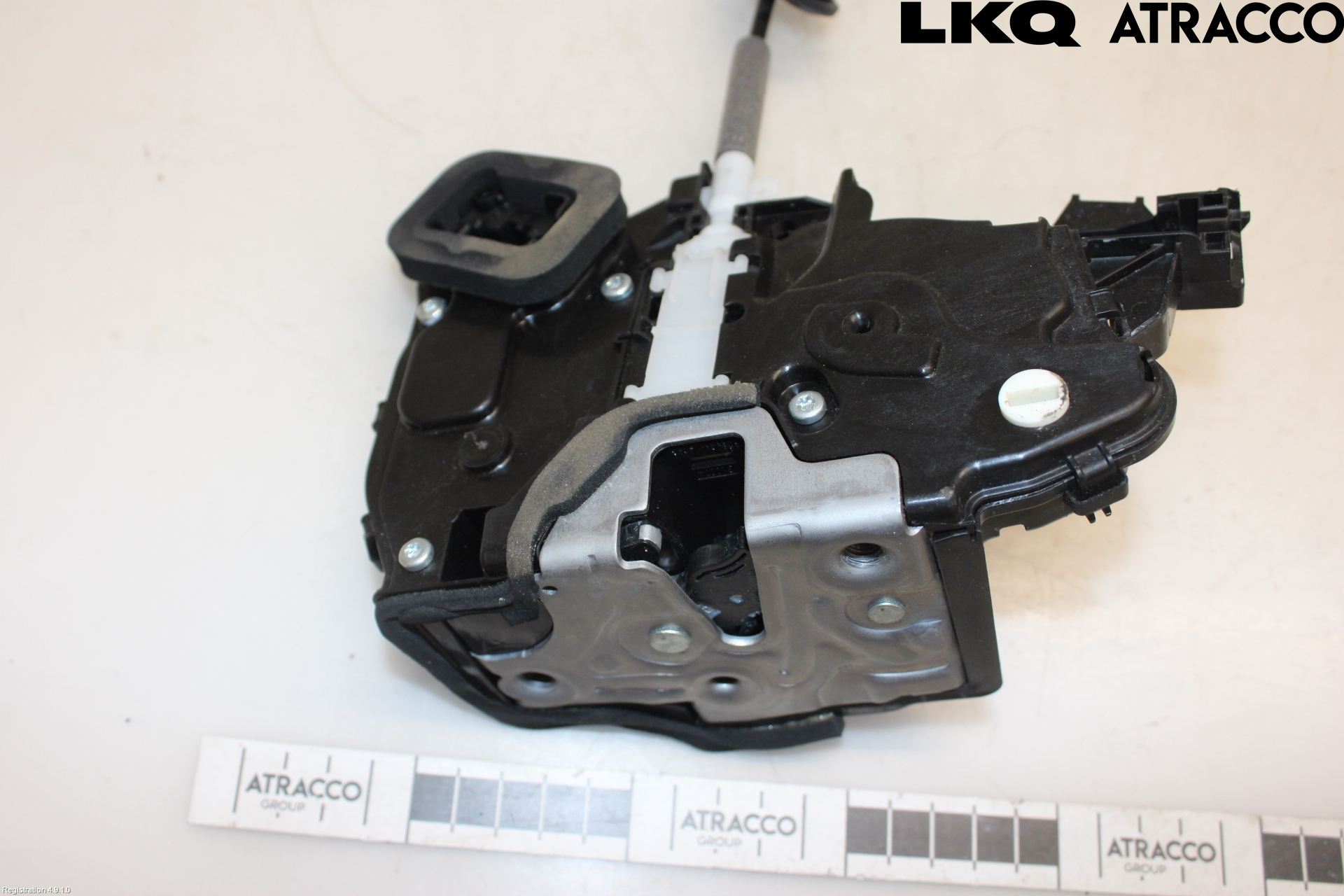 Cupra BORN 22- Låskista-Dörrlås