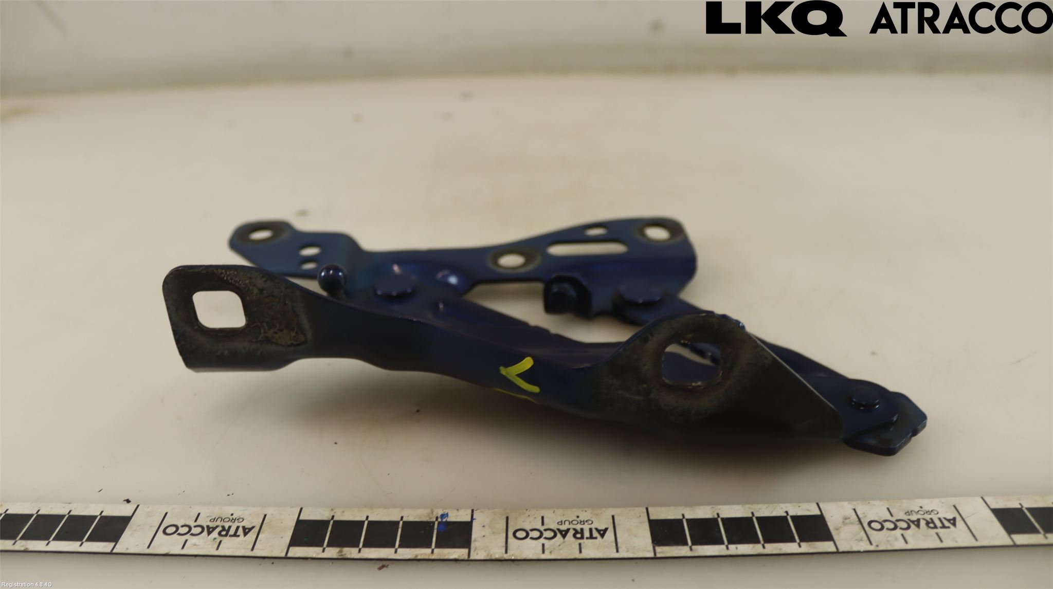 Tesla MODEL X 16- Huvgångjärn