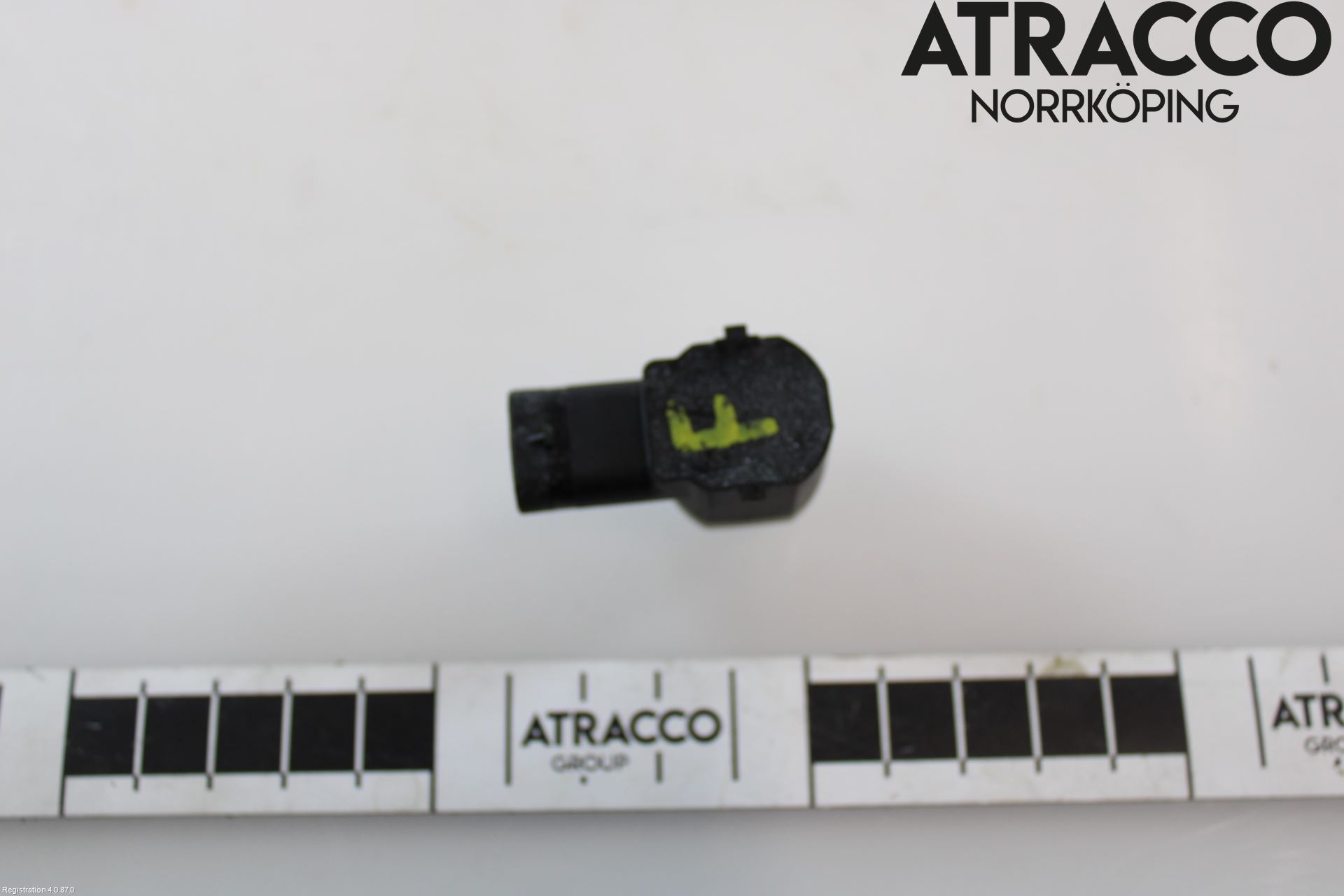 Volkswagen VW PASSAT 11-14 Parkeringshjälp Frontsensor