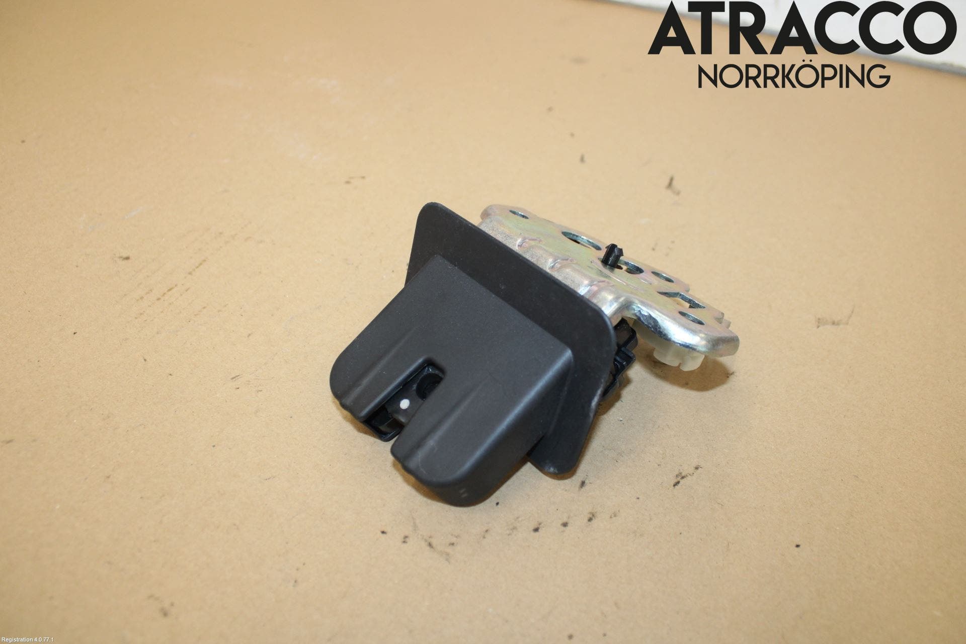 Audi A1/S1 11-18 Låskista Baklucka