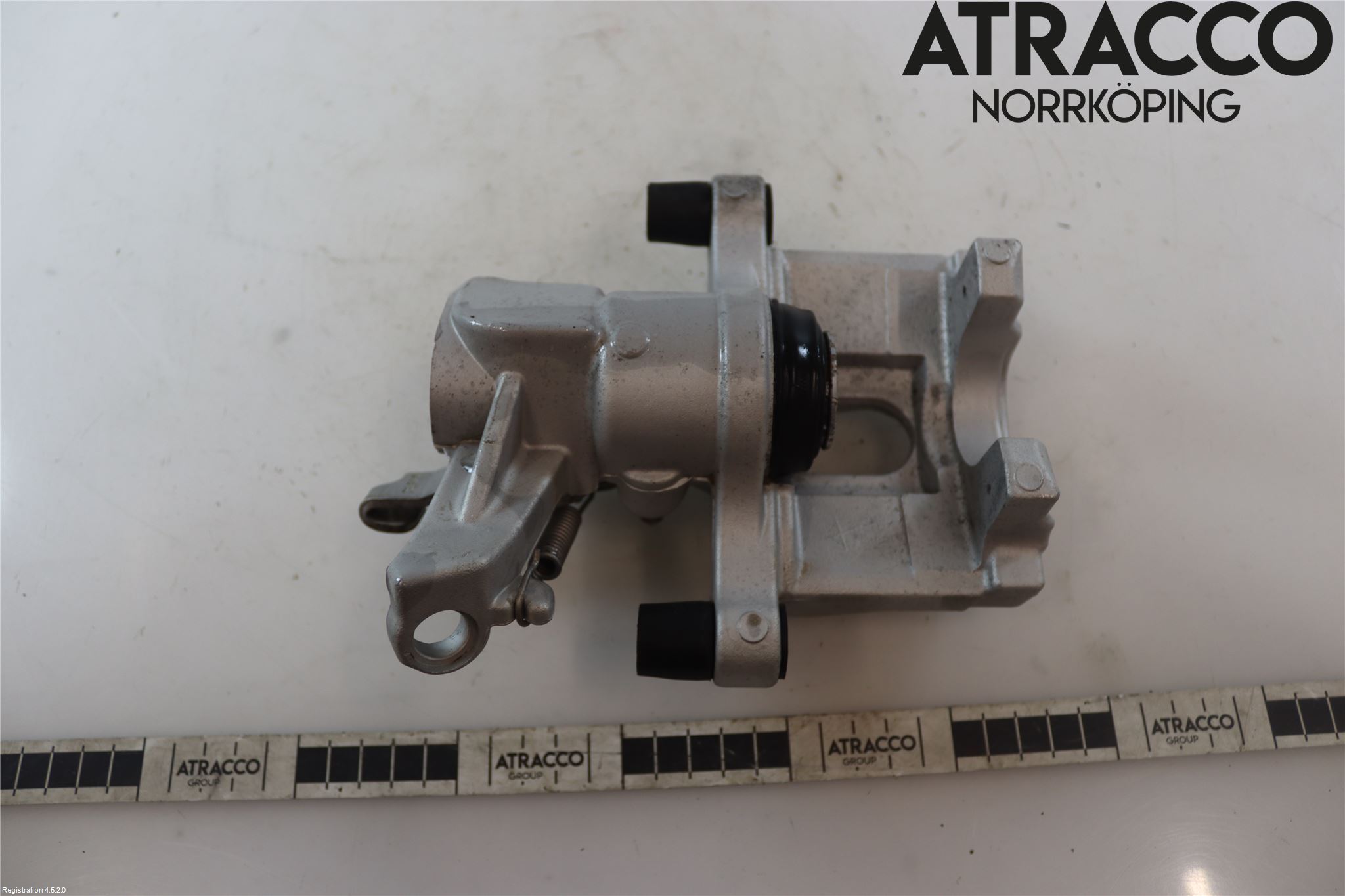 Saab 9-3 VER 2 Bromsok Bak Höger