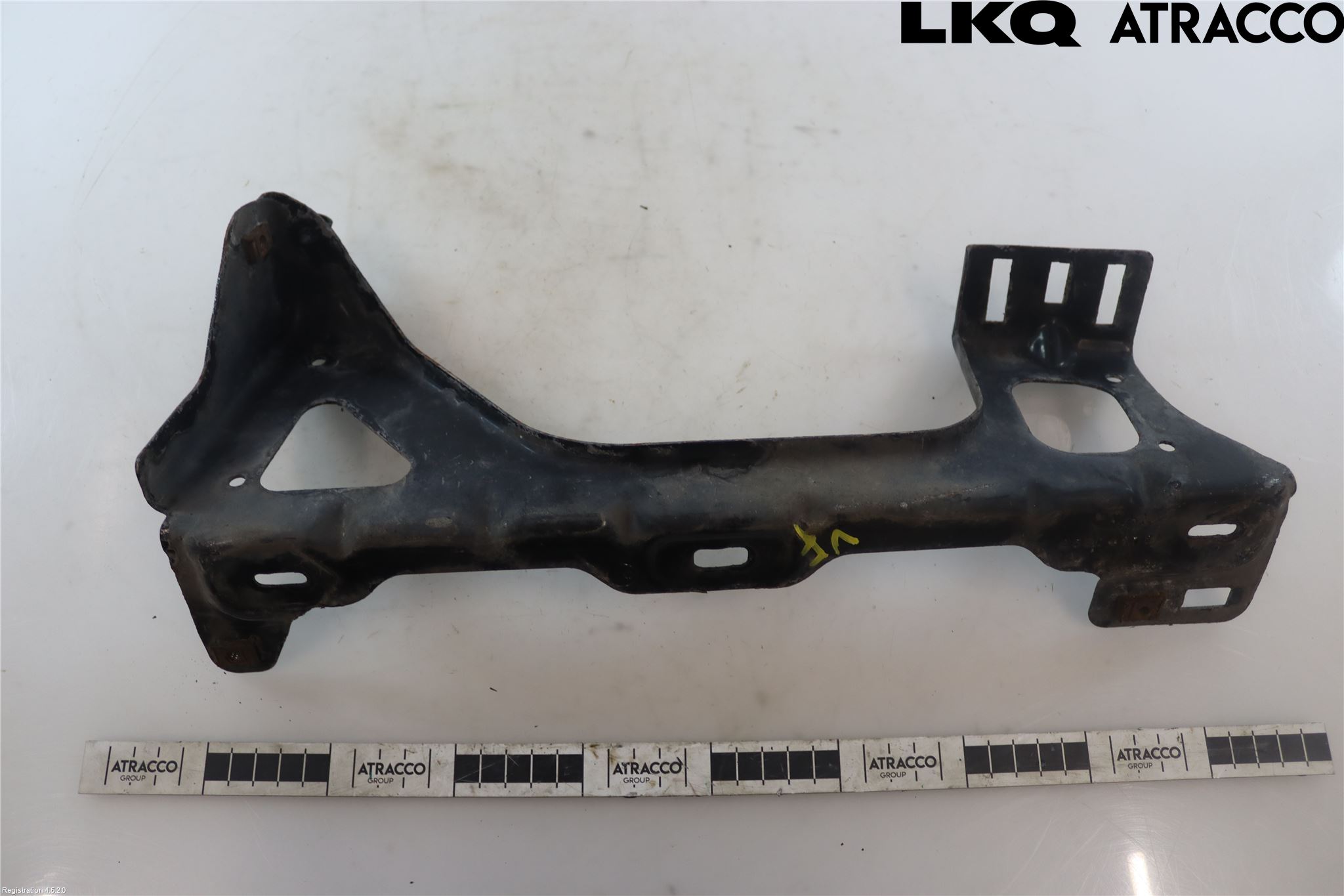 Chevrolet SILVERADO PICKUP Kylarfäste-Ram-Balk