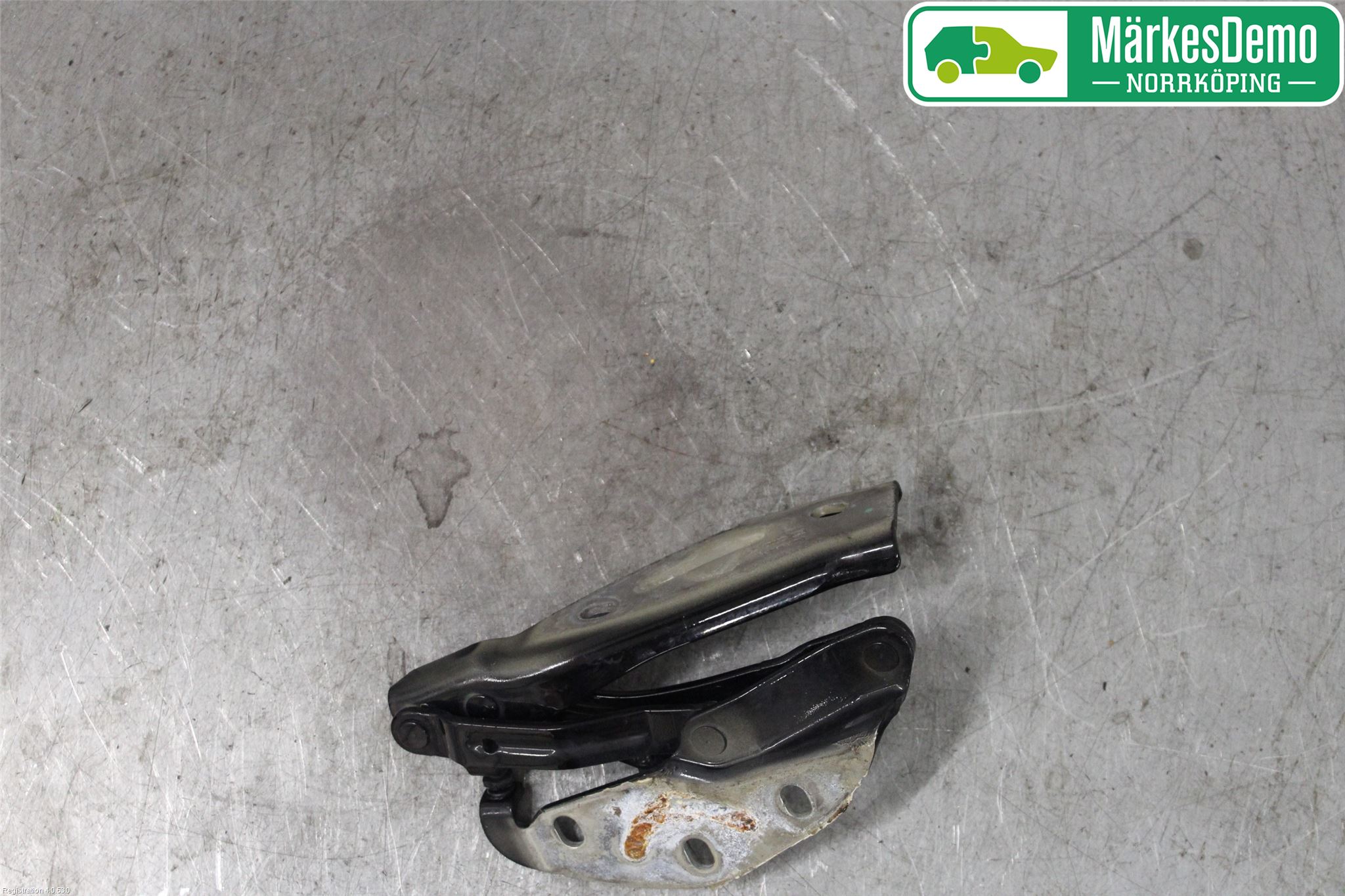 Volkswagen VW PHAETON Huvgångjärn