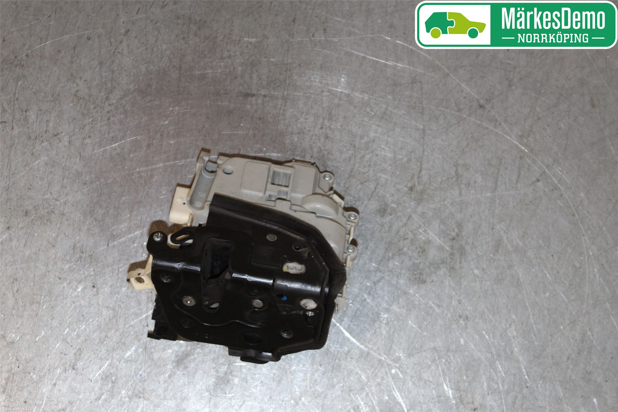 Audi A1/S1 11-18 Låskista-Dörrlås