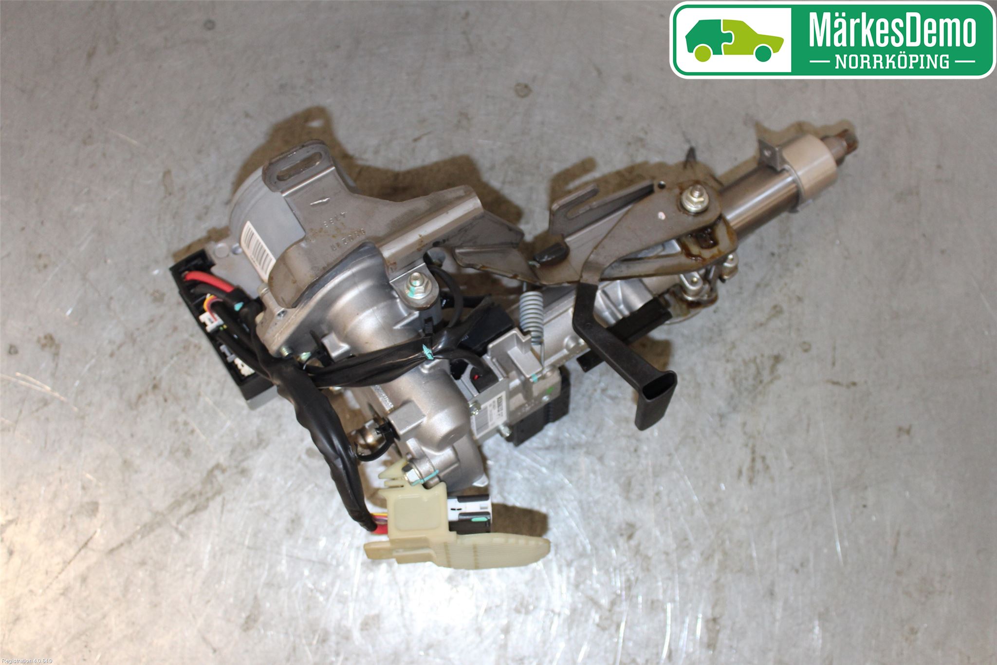 Renault MEGANE III 09-15 Rattaxelagg Med Inb Servo