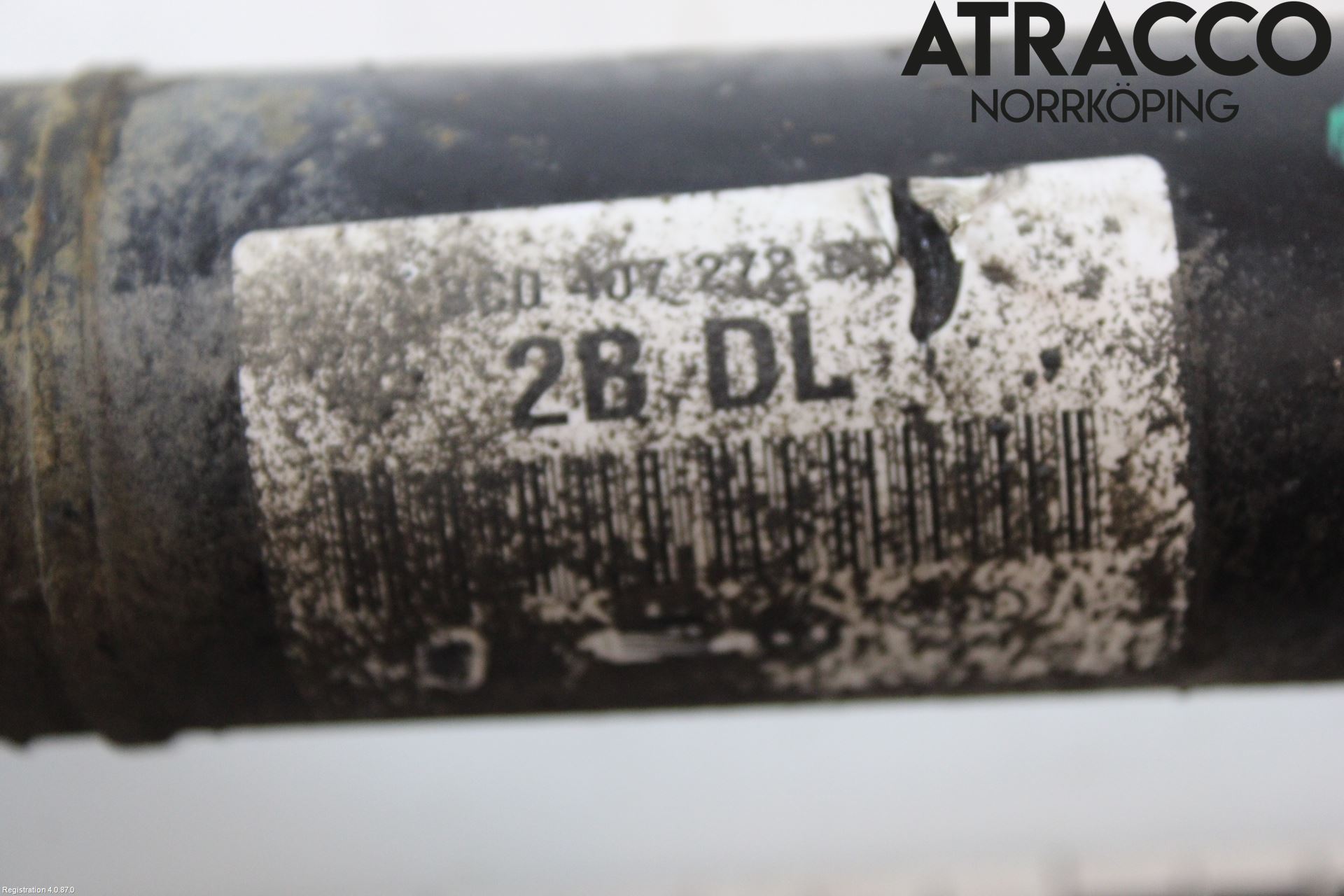 Volkswagen VW PASSAT 11-14 Drivaxel Fram Höger