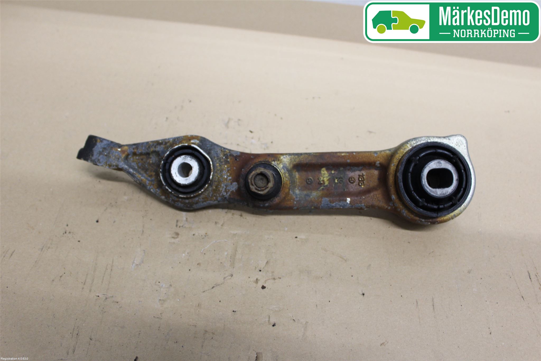 Mercedes-Benz MB E-KLASS (W211) 02-09 Bärarm Fram Undre Hö