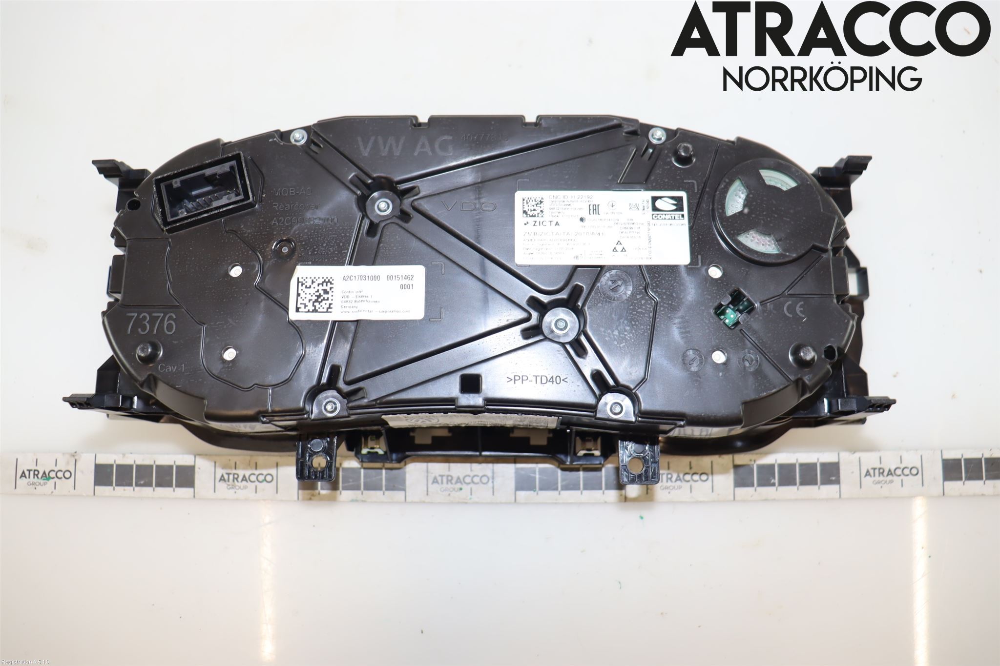 Volkswagen VW POLO VI 18->> Instrument Komb