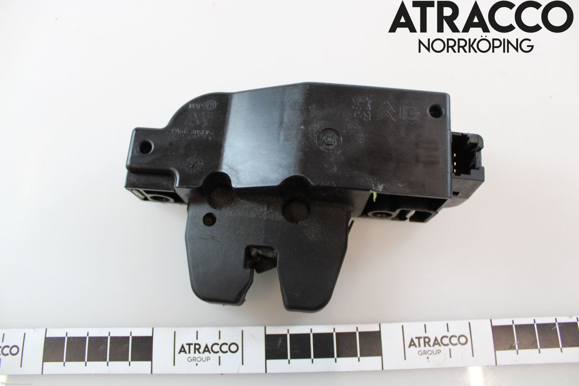 Citroen C4 I 05-10 Låskista Baklucka