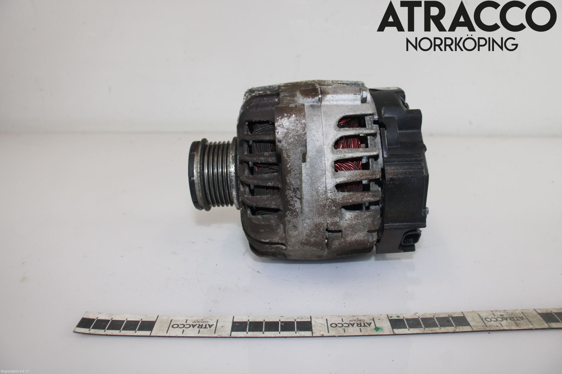 Opel ASTRA J 10-15 Generator