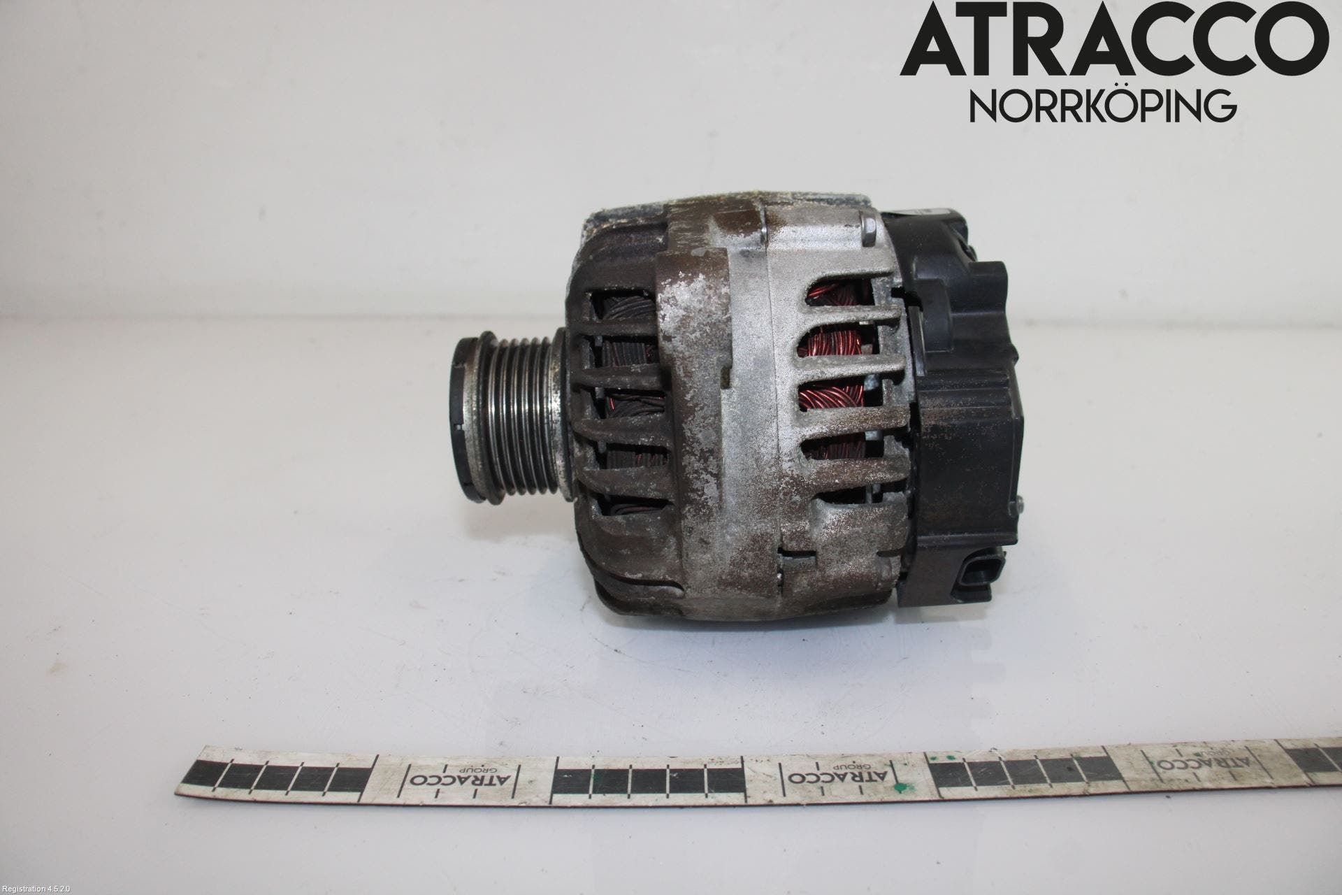 Opel ASTRA J 10-15 Generator