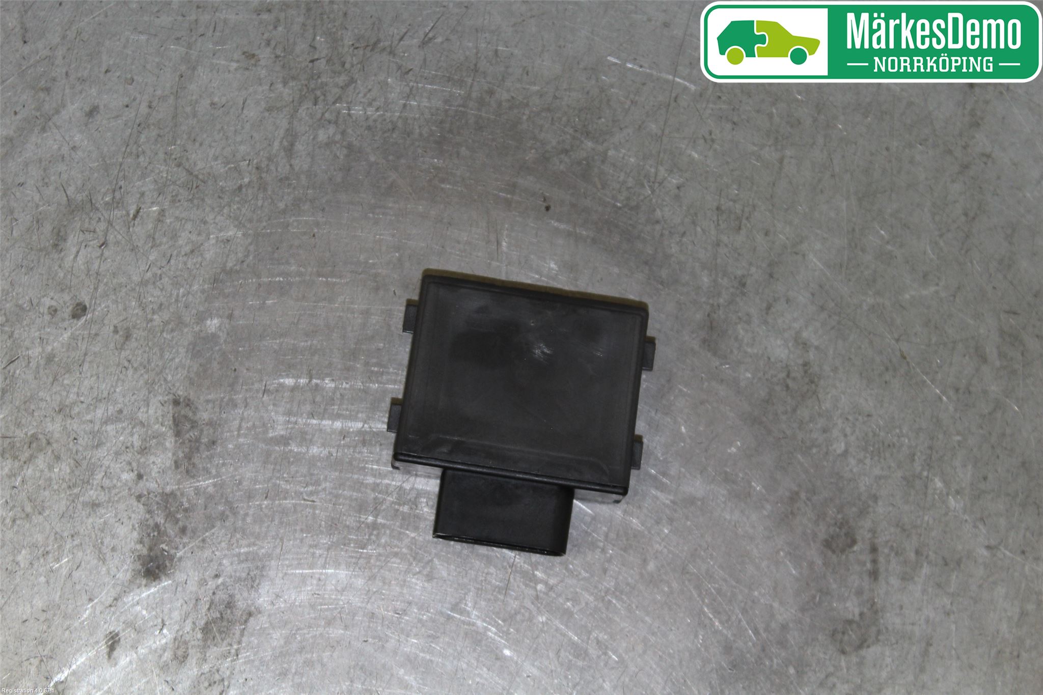 Audi A4/S4 B9 20- Styrenhet Bränslepump