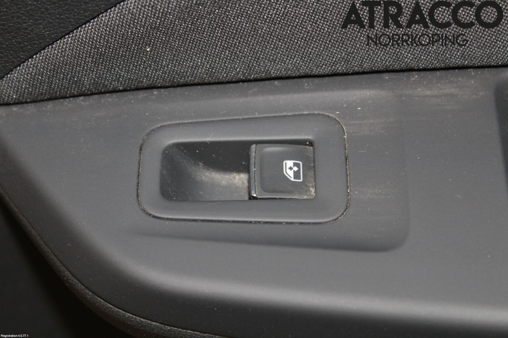 Volkswagen VW GOLF / E-GOLF VIII 20- Dörrklädsel Hö