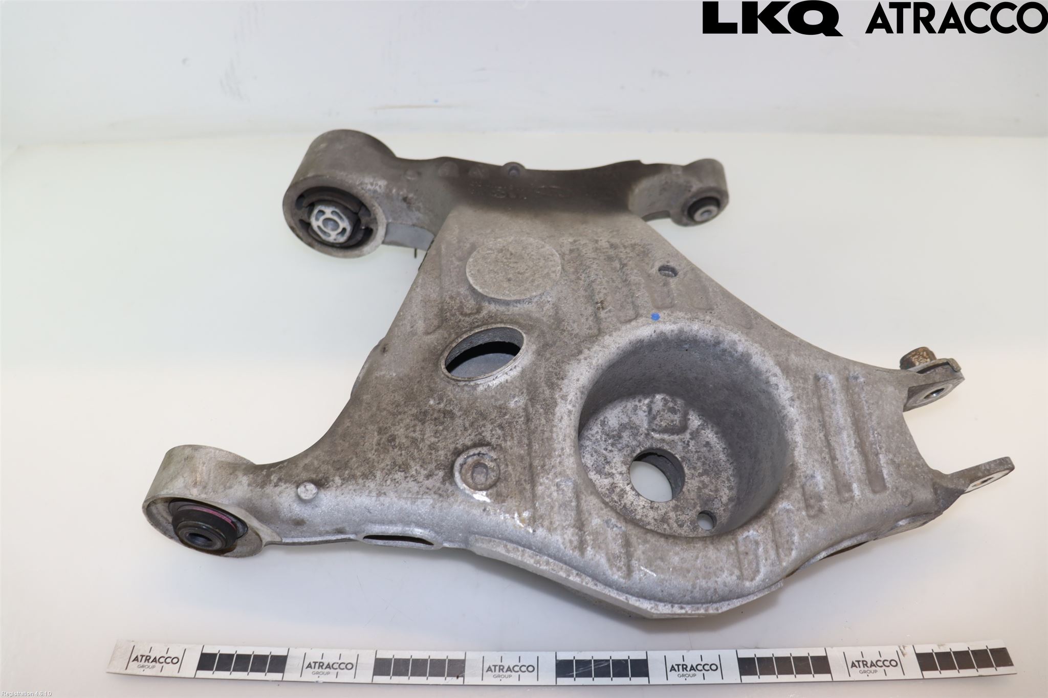 Jaguar F-PACE Bärarm Bak Vänster