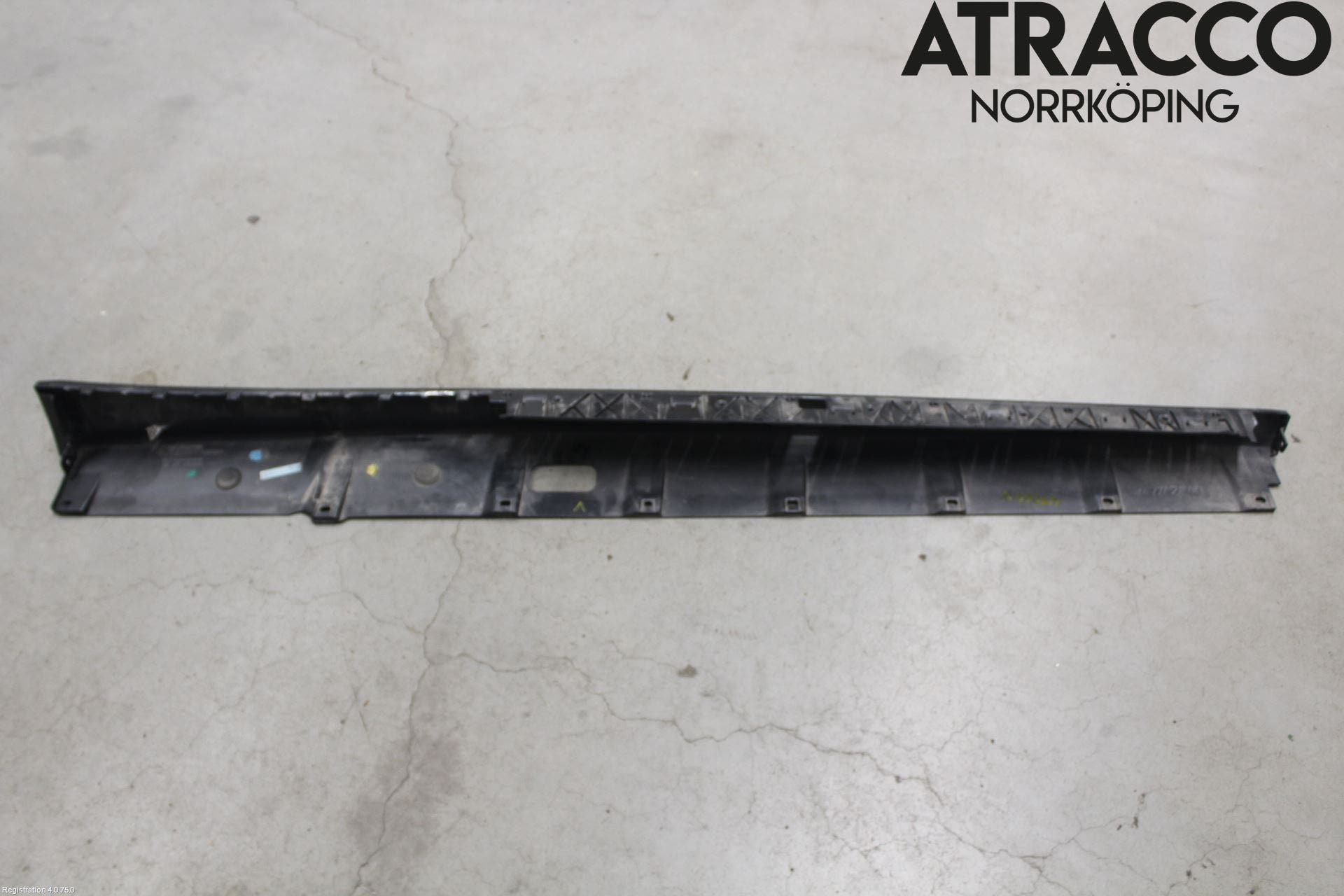 Audi R8 Sidokjol Vä