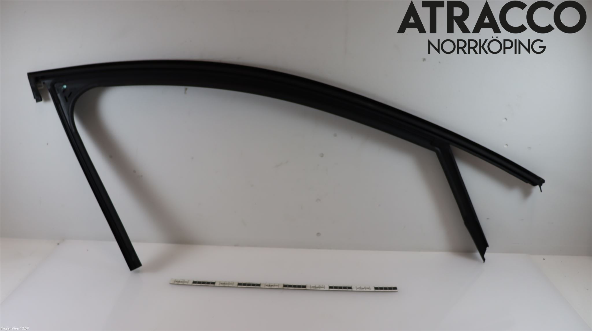 Citroen C4/E-C4 C4X/E-C4X III 21- Dörr Dekorlist Fram Vä