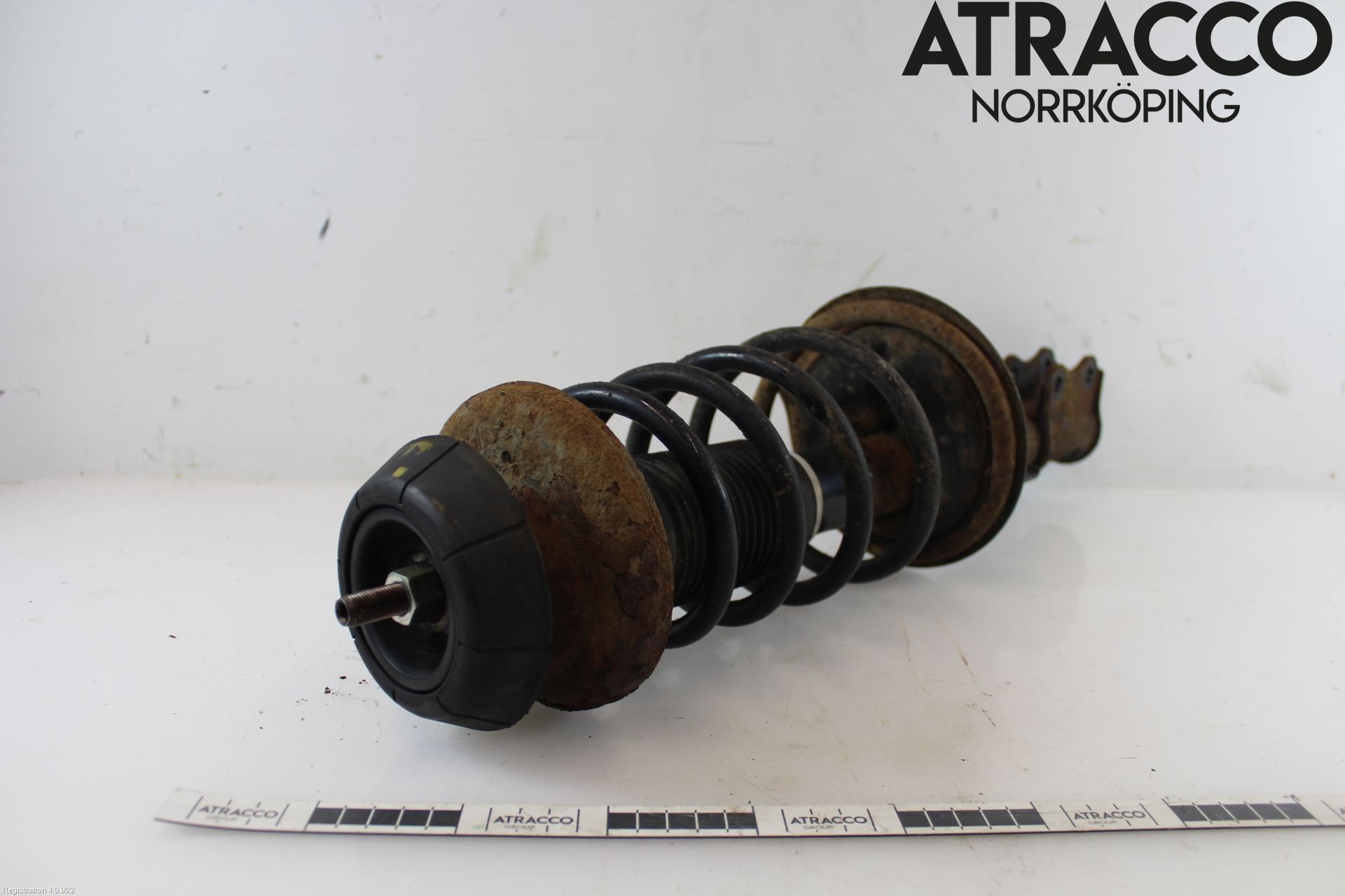 Suzuki SWIFT 05-10 Fjäderben Fram Vänster