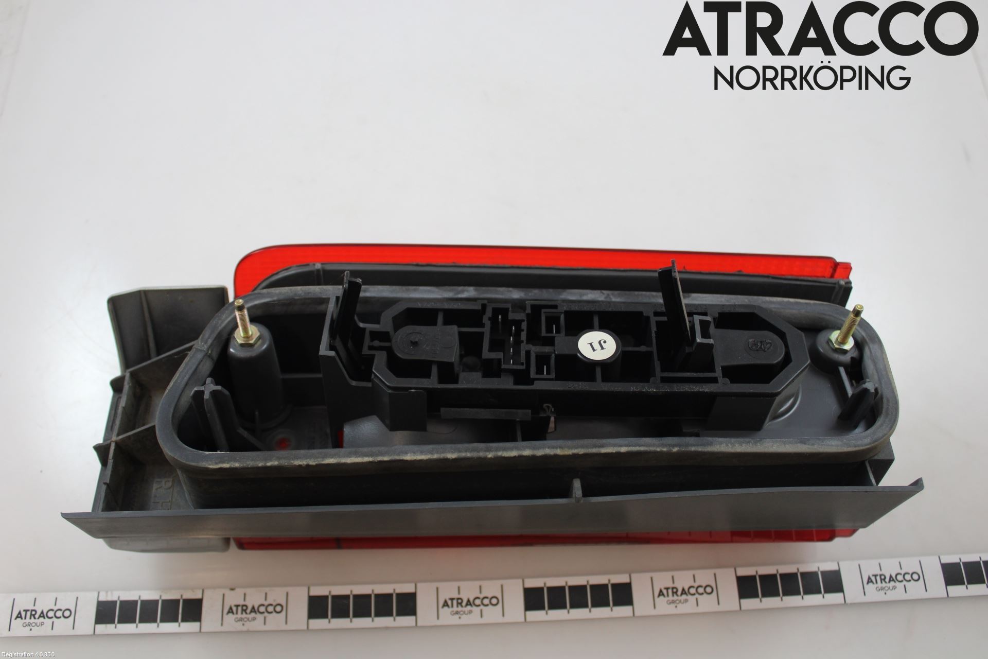 Volvo S70/V70/XC  97-00 Bakljus Höger