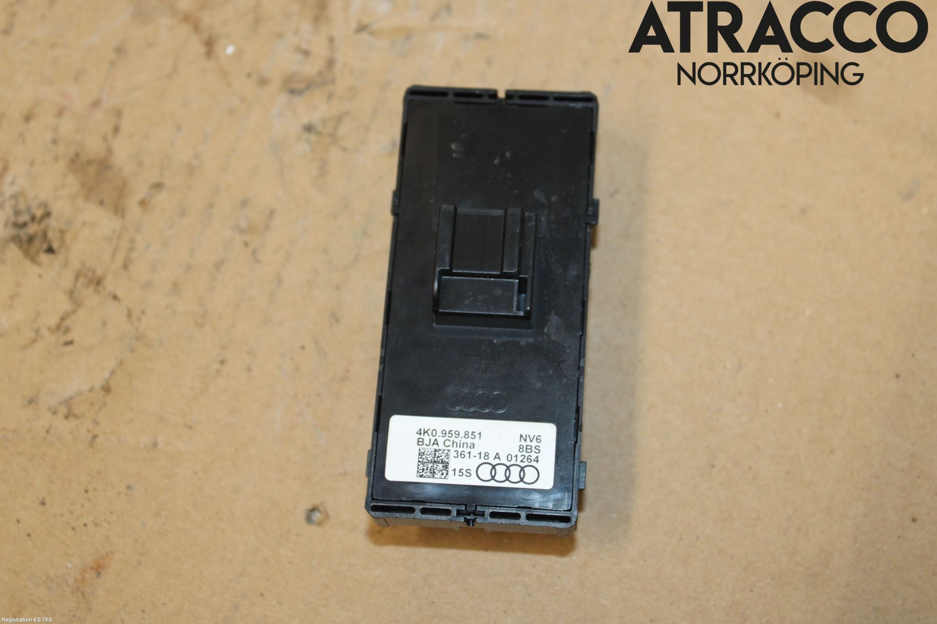 Audi A6 F2/C8 19- Strömställare Elhiss