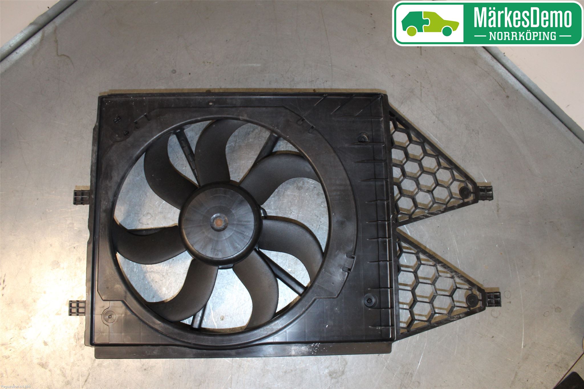 Skoda FABIA 15-21 Kylfläkt El