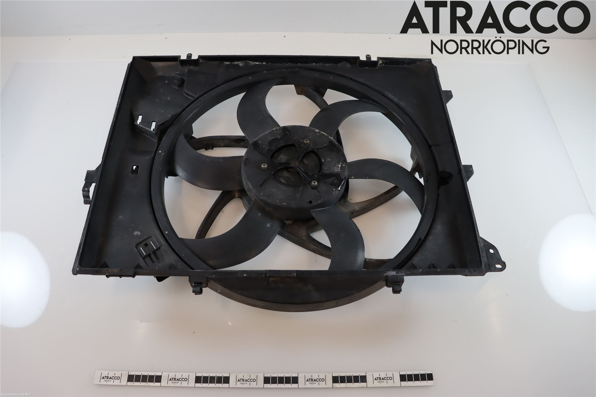 BMW 3 E90/91 SED/TOU 05-12 Kylfläkt El