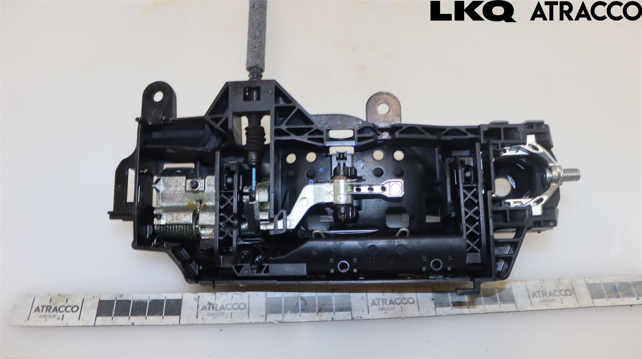 Audi A4/S4 B9 20- Dörrhandtag Yttre Vä