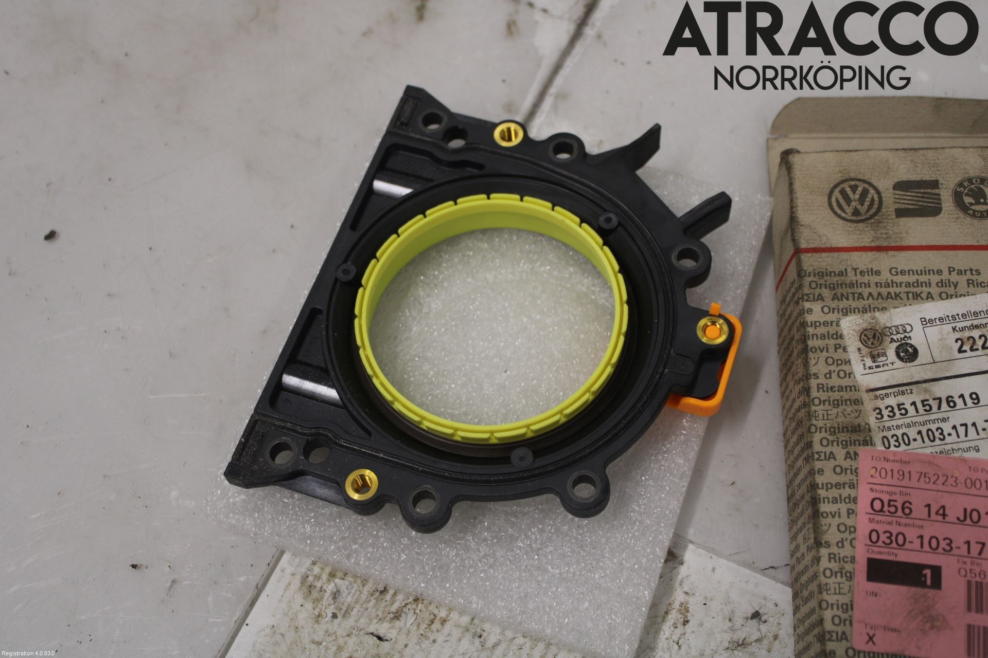 Audi A3/S3 05-13 Vevaxel Packboxhållare