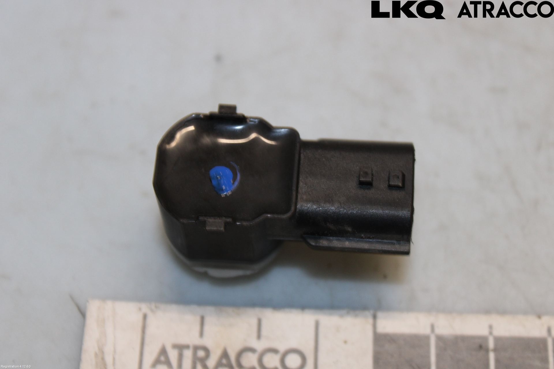 Nissan X-TRAIL 14-21 Parkeringshjälp Frontsensor