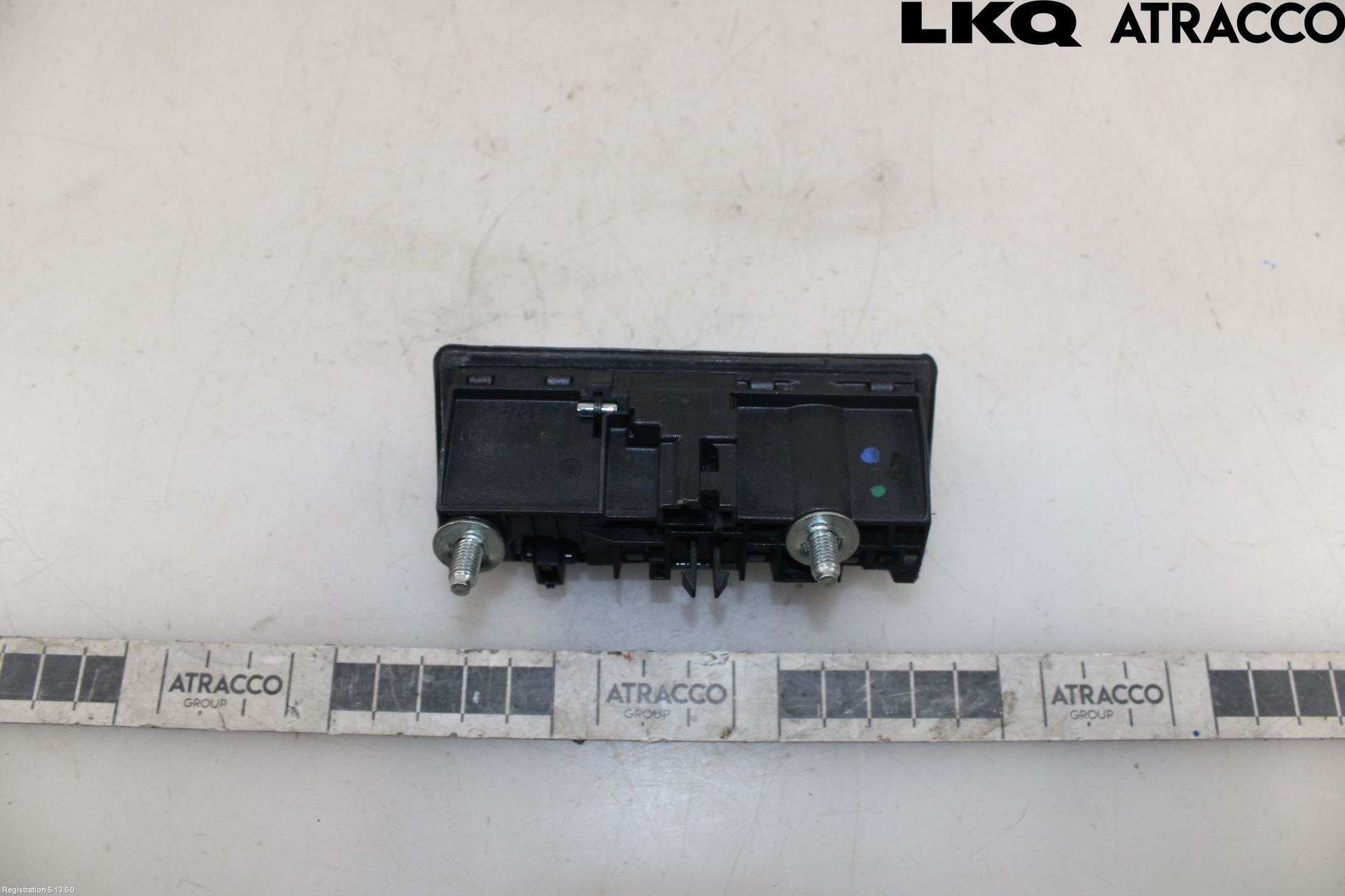 Volkswagen VW TOURAN 10-15 Bakluckehandtag
