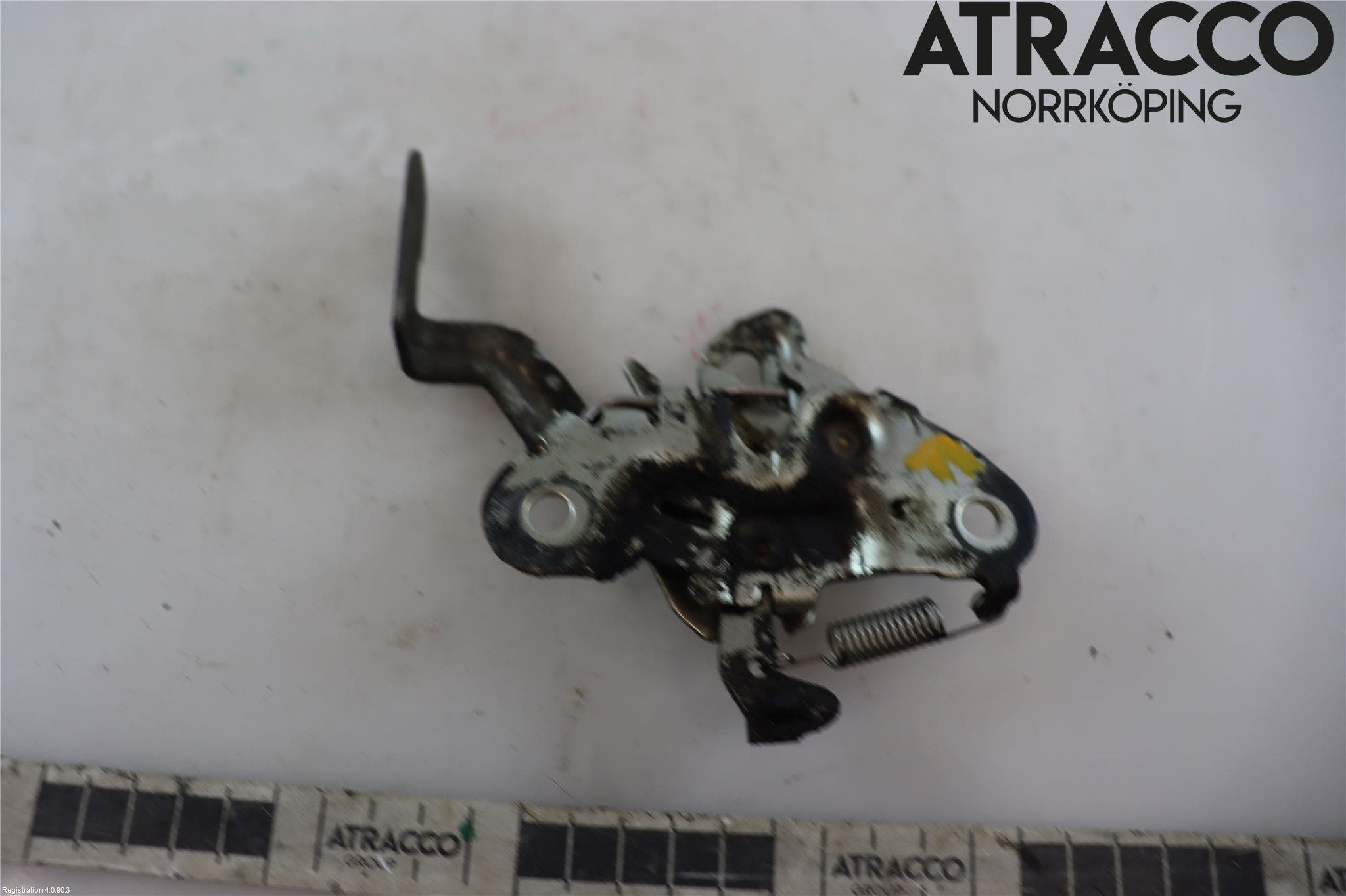 Peugeot 308 08-13 Huvlås