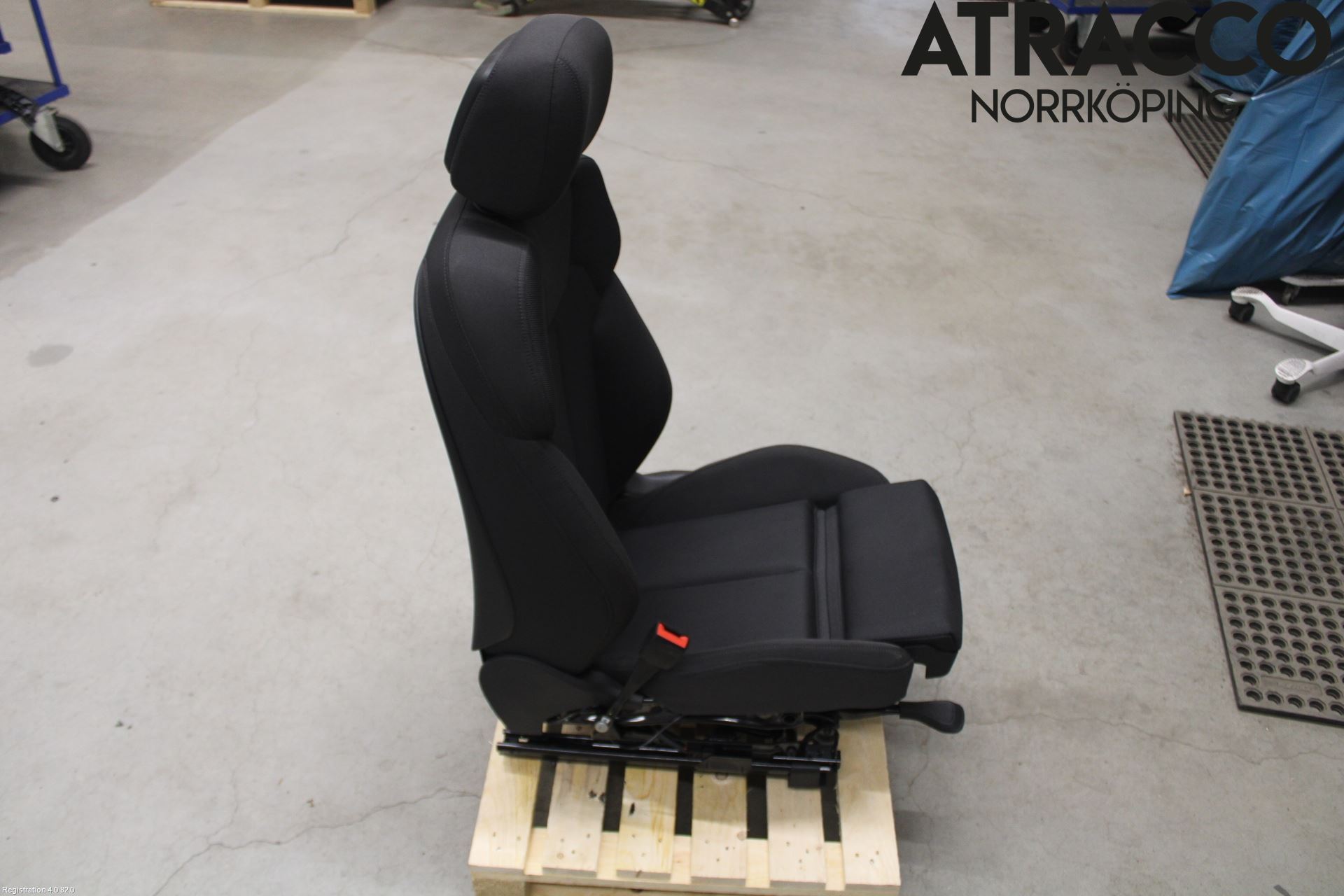 Audi Q5/SQ5 17- Inredning Stol Fram Vä