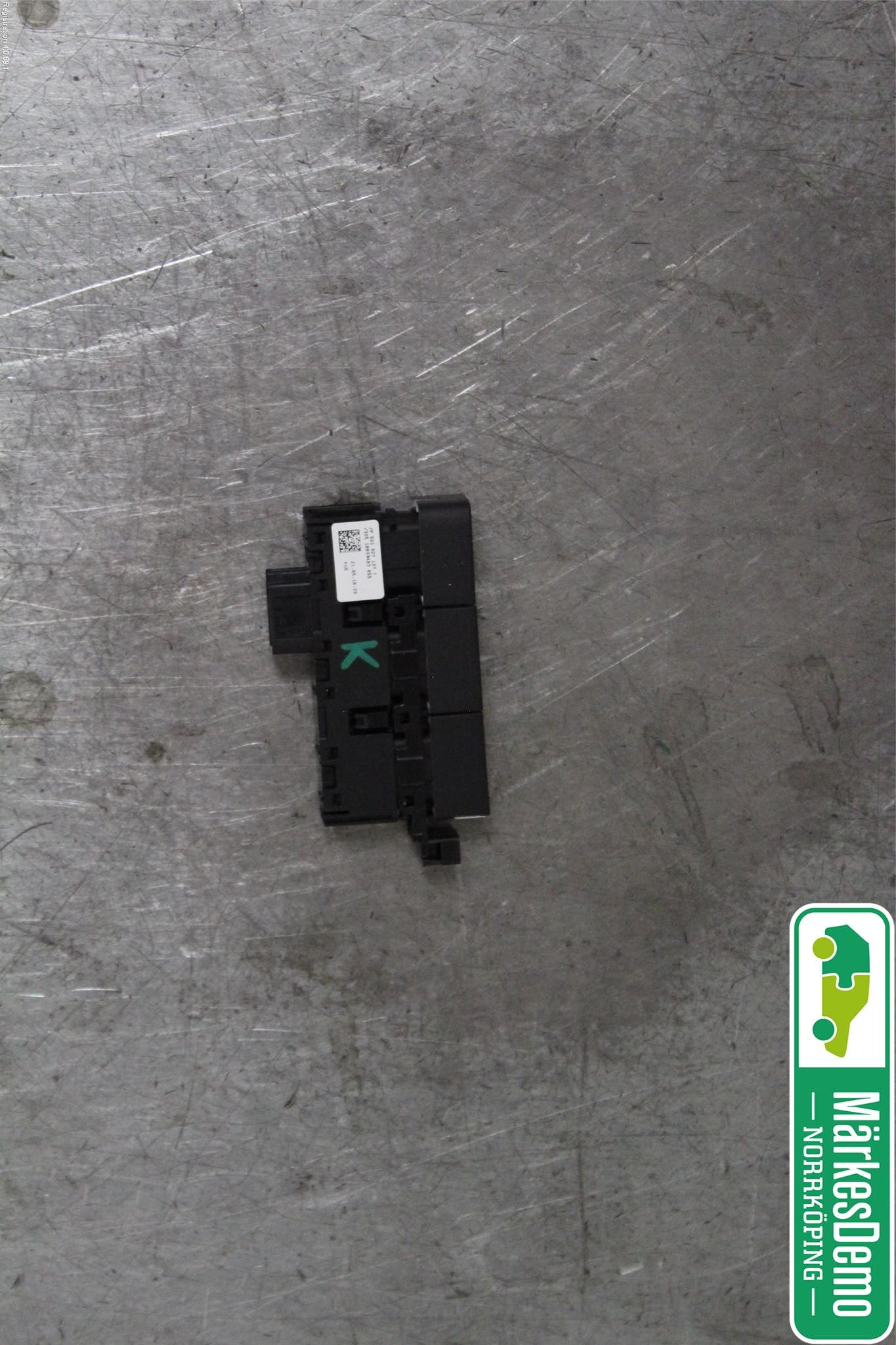 Volkswagen VW GOLF / E-GOLF VII 13-20 Strömställare Övrigt