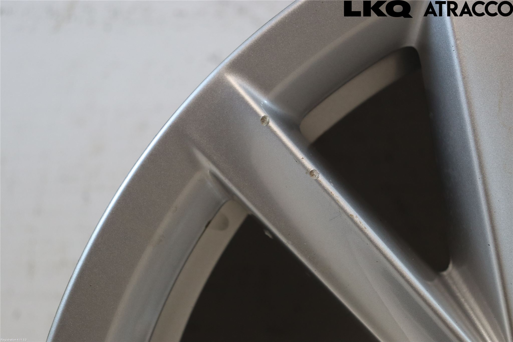 Volkswagen VW PASSAT 24- Fälg Aluminium