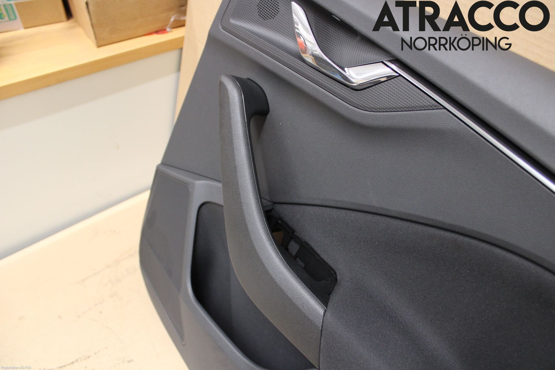 Skoda KAMIQ 20- Dörrklädsel Hö