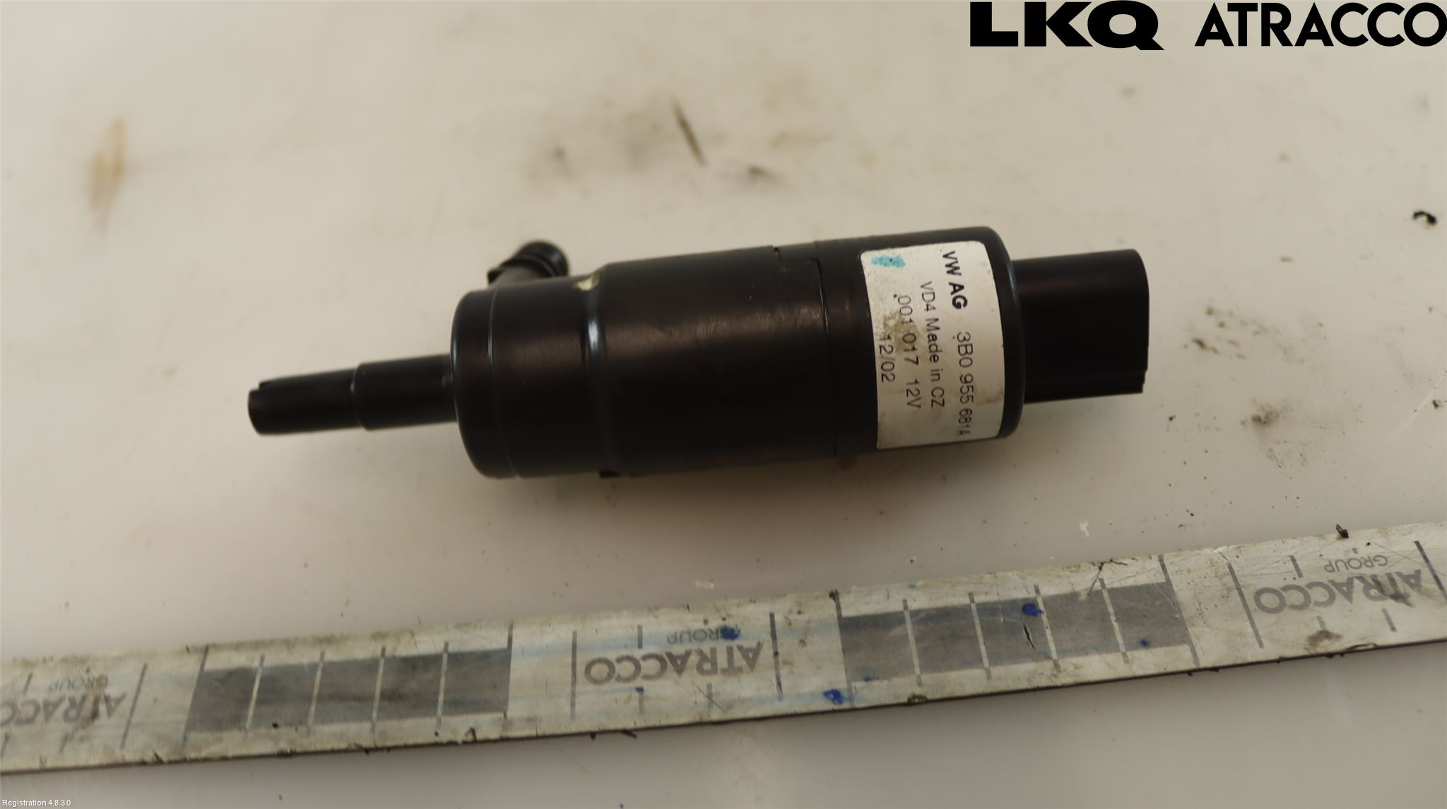 Volkswagen VW PASSAT 01-05 Spolarpump Vindruta