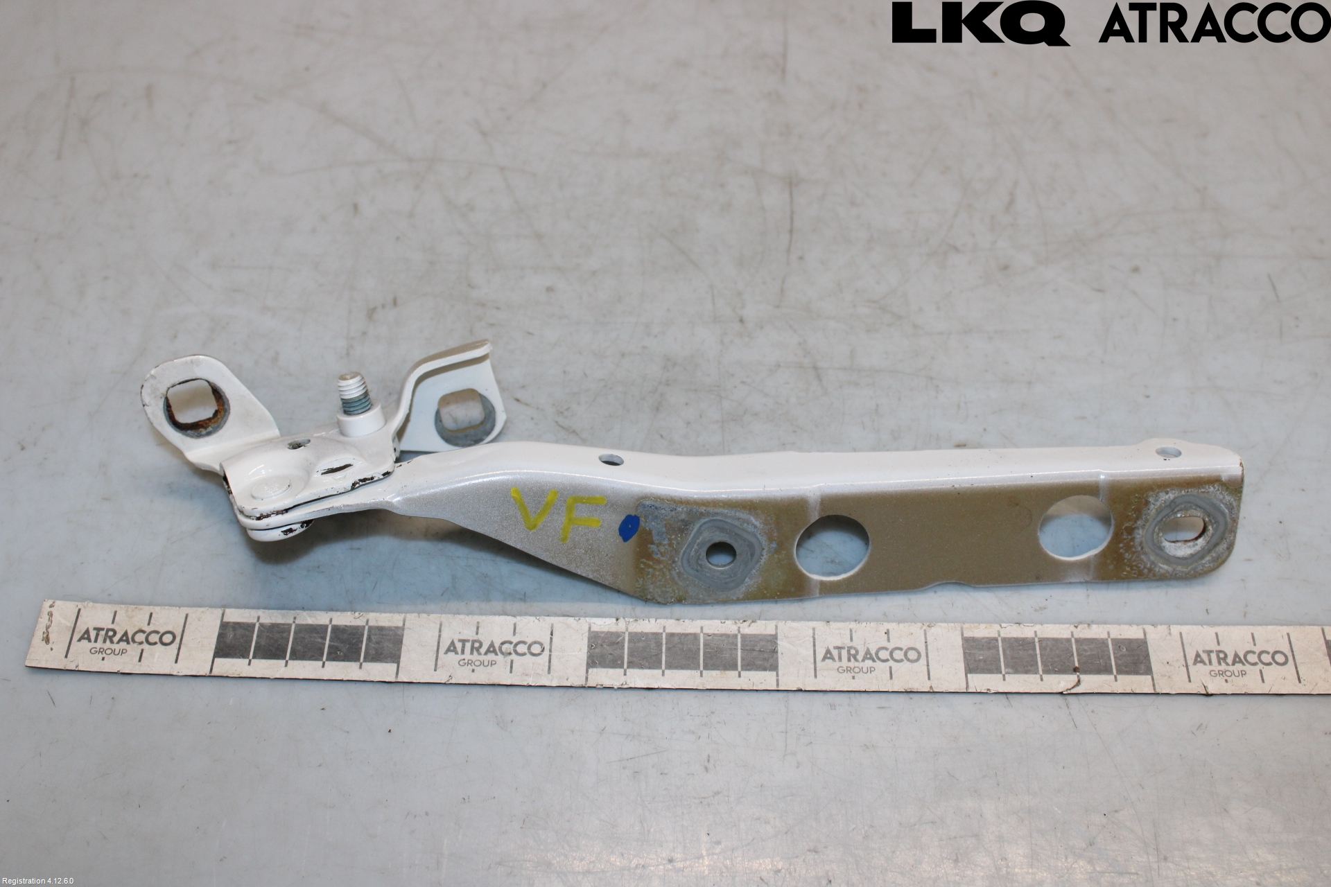Citroen C4 GRAND PICASSO 14-18 Huvgångjärn