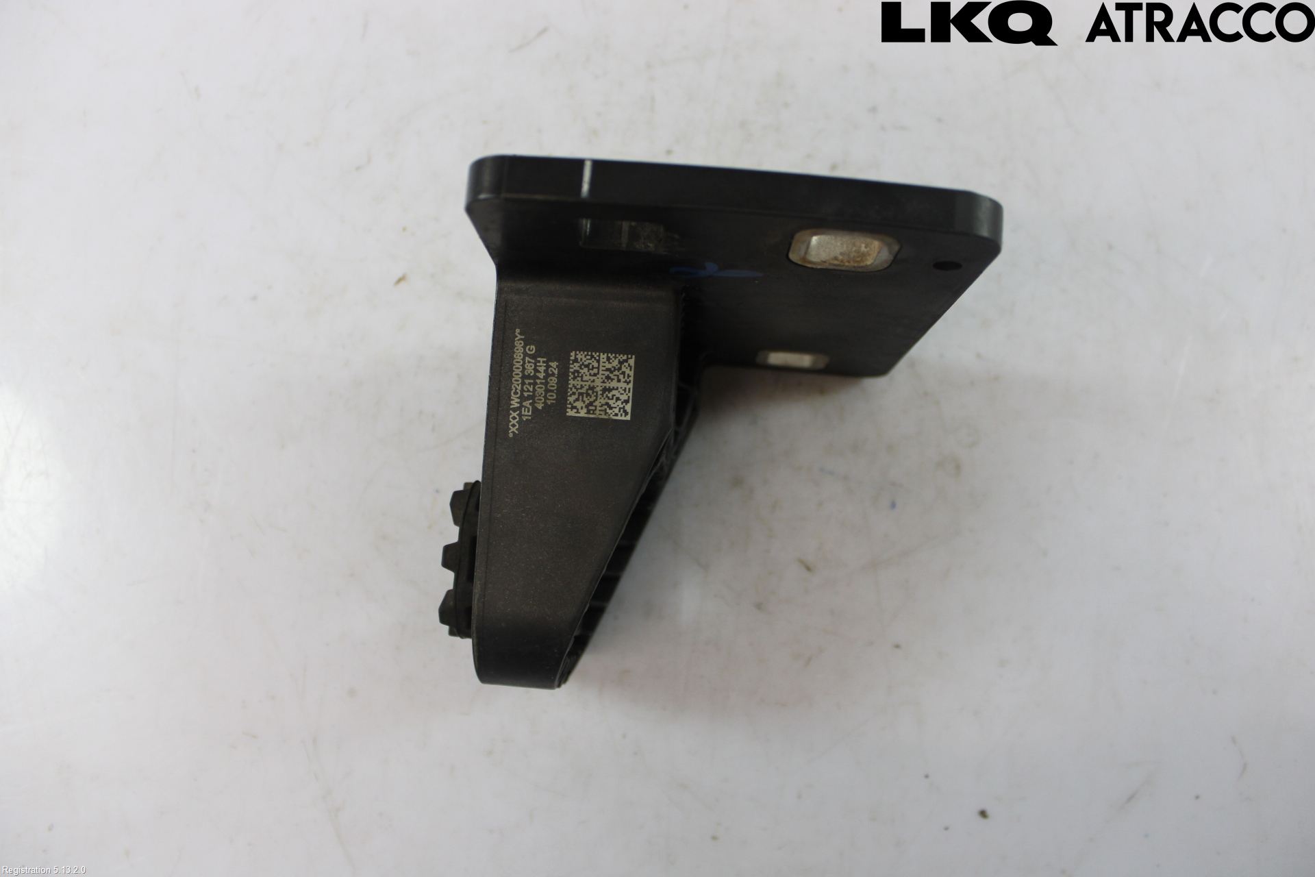 Volkswagen VW ID.7/TOURER 24- Kylarfäste-Ram-Balk