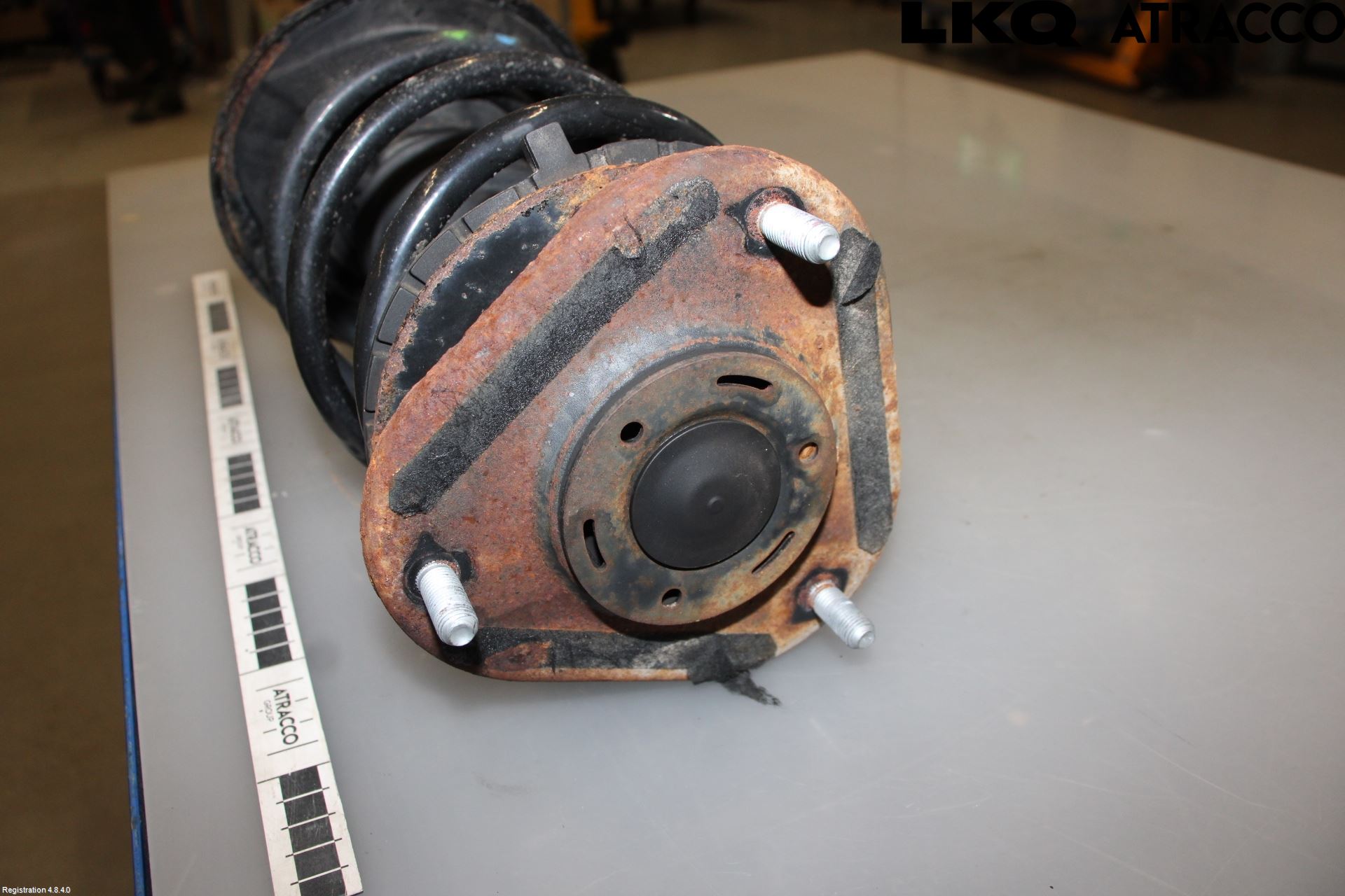 Toyota AURIS 13-19 Fjäderben Fram Höger