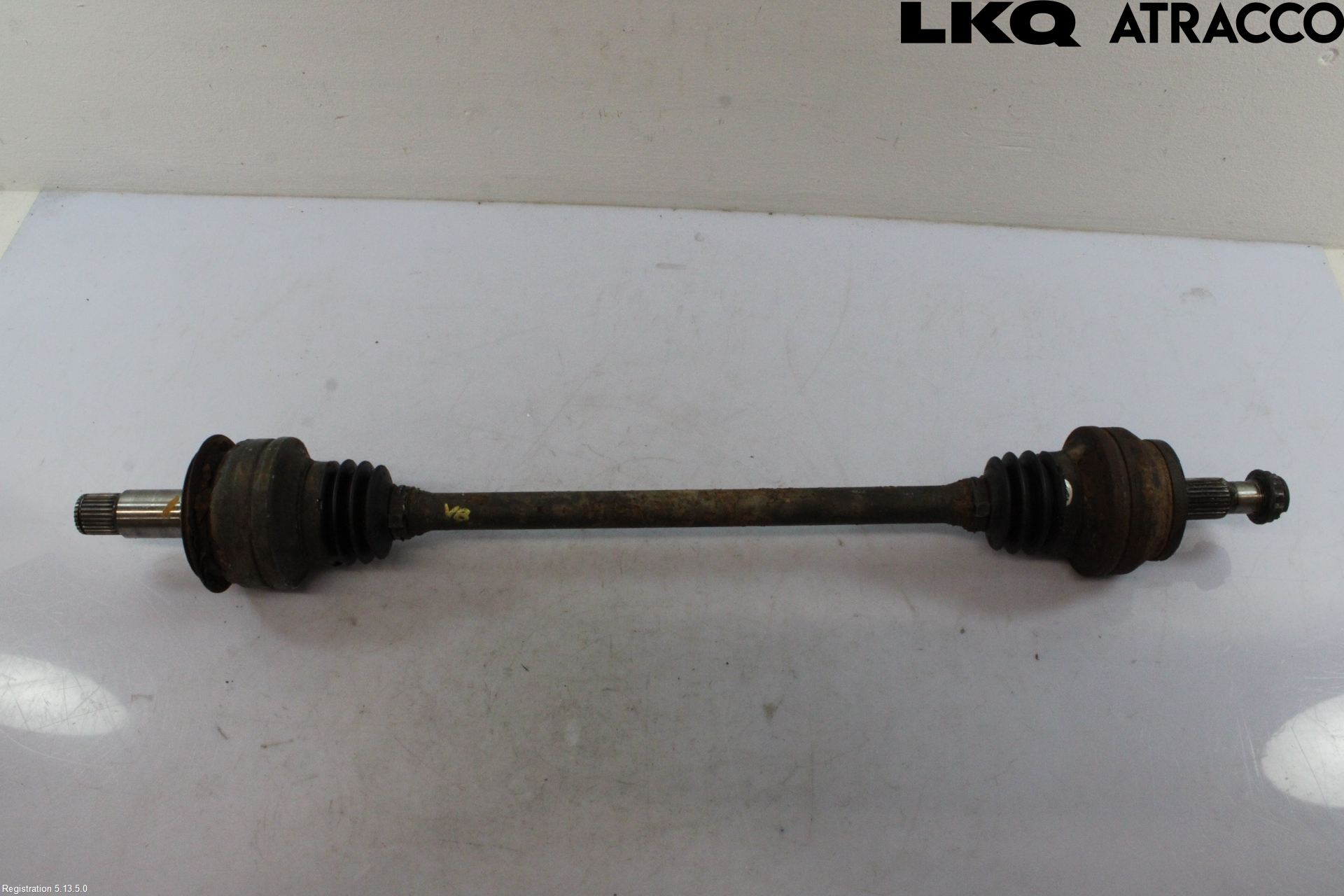 Mercedes-Benz MB E-KLASS (W212) 09-16 Drivaxel Bak Vänster