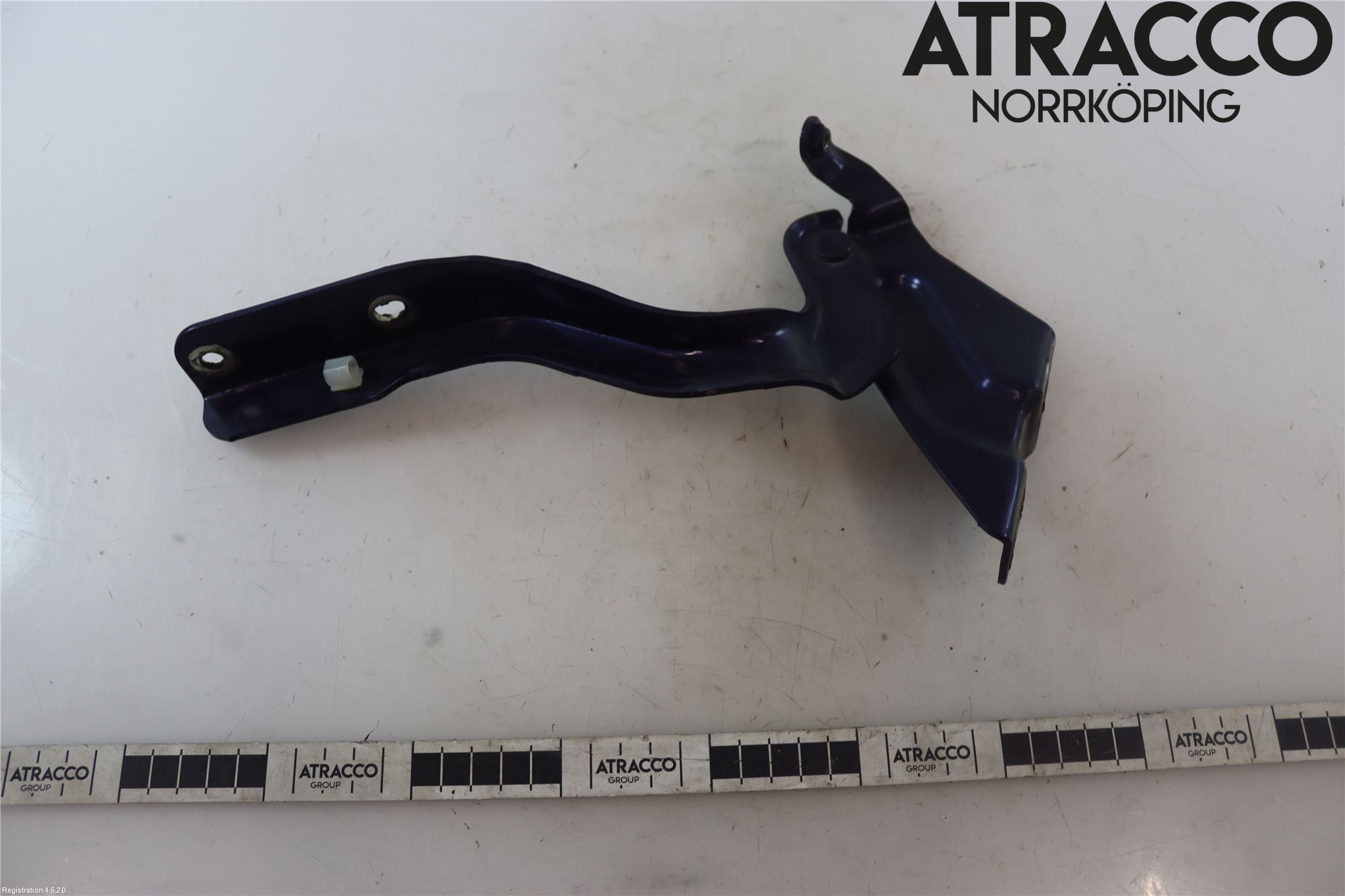 Nissan PULSAR Huvgångjärn